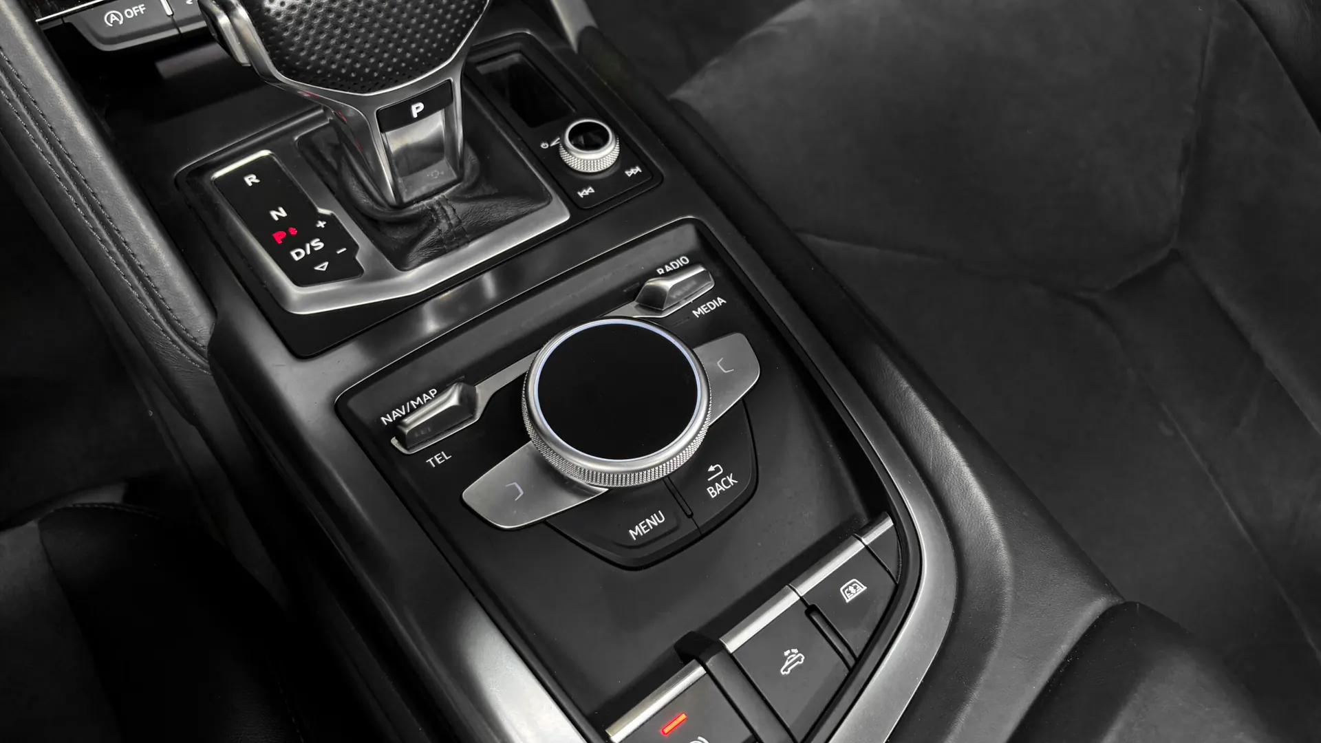Audi R8 — photo 25