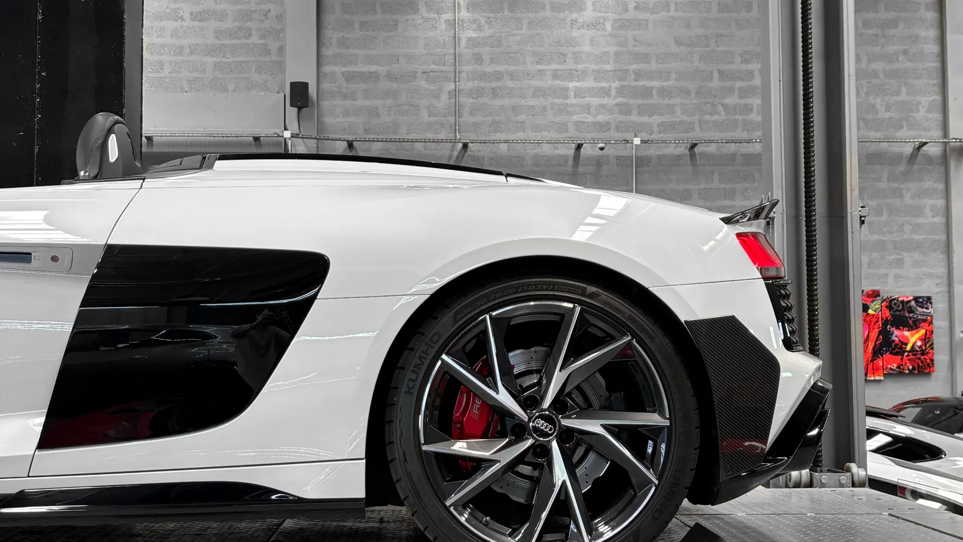 Audi R8 — photo 33