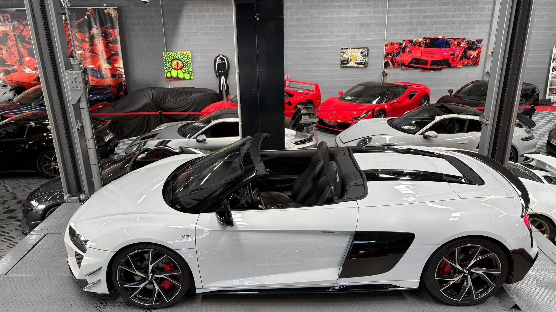 Audi R8 — photo 2