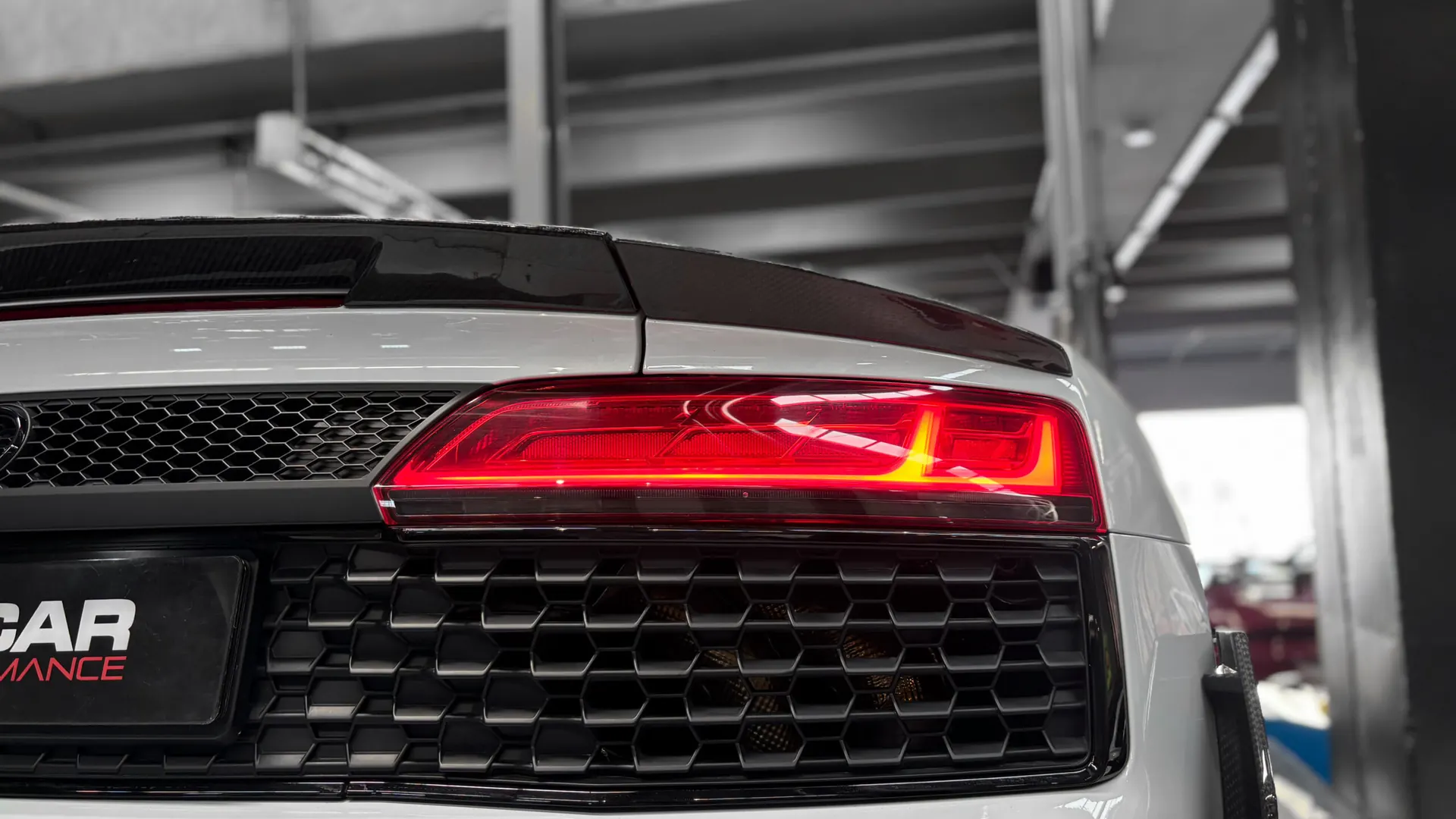 Audi R8 — photo 37