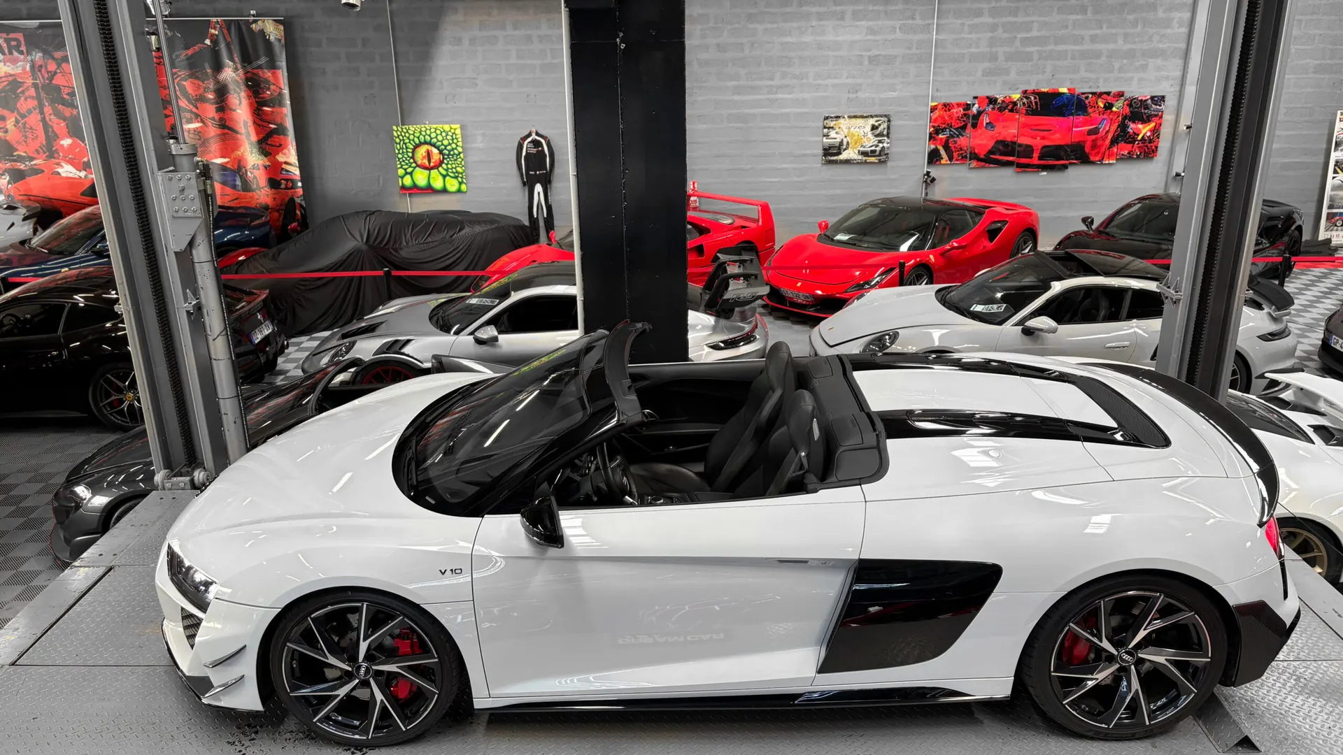 Audi R8 — photo 3