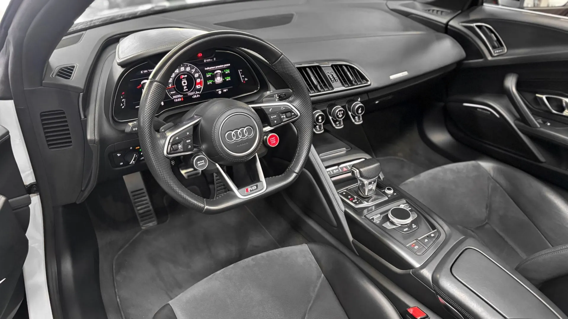 Audi R8 — photo 14