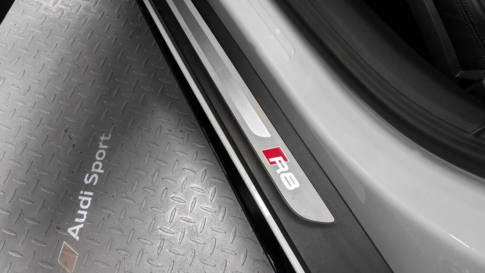 Audi R8 — photo 11