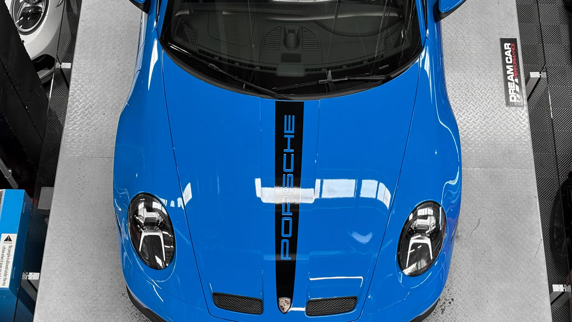 Porsche 992 — photo 4