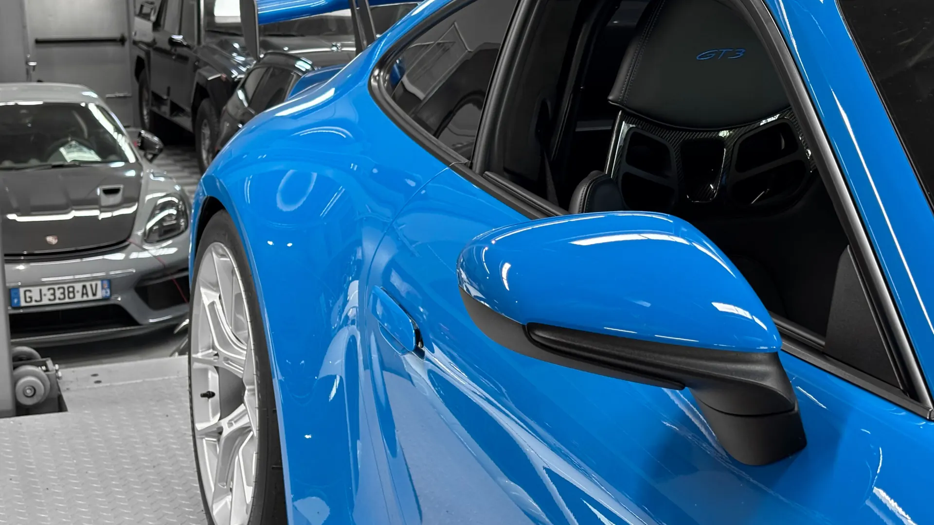 Porsche 992 — photo 17