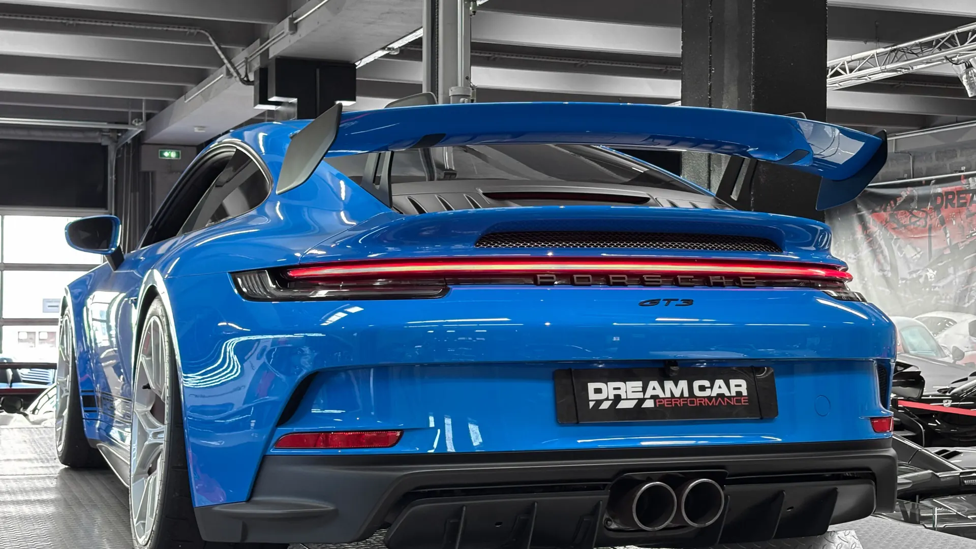 Porsche 992 — photo 12