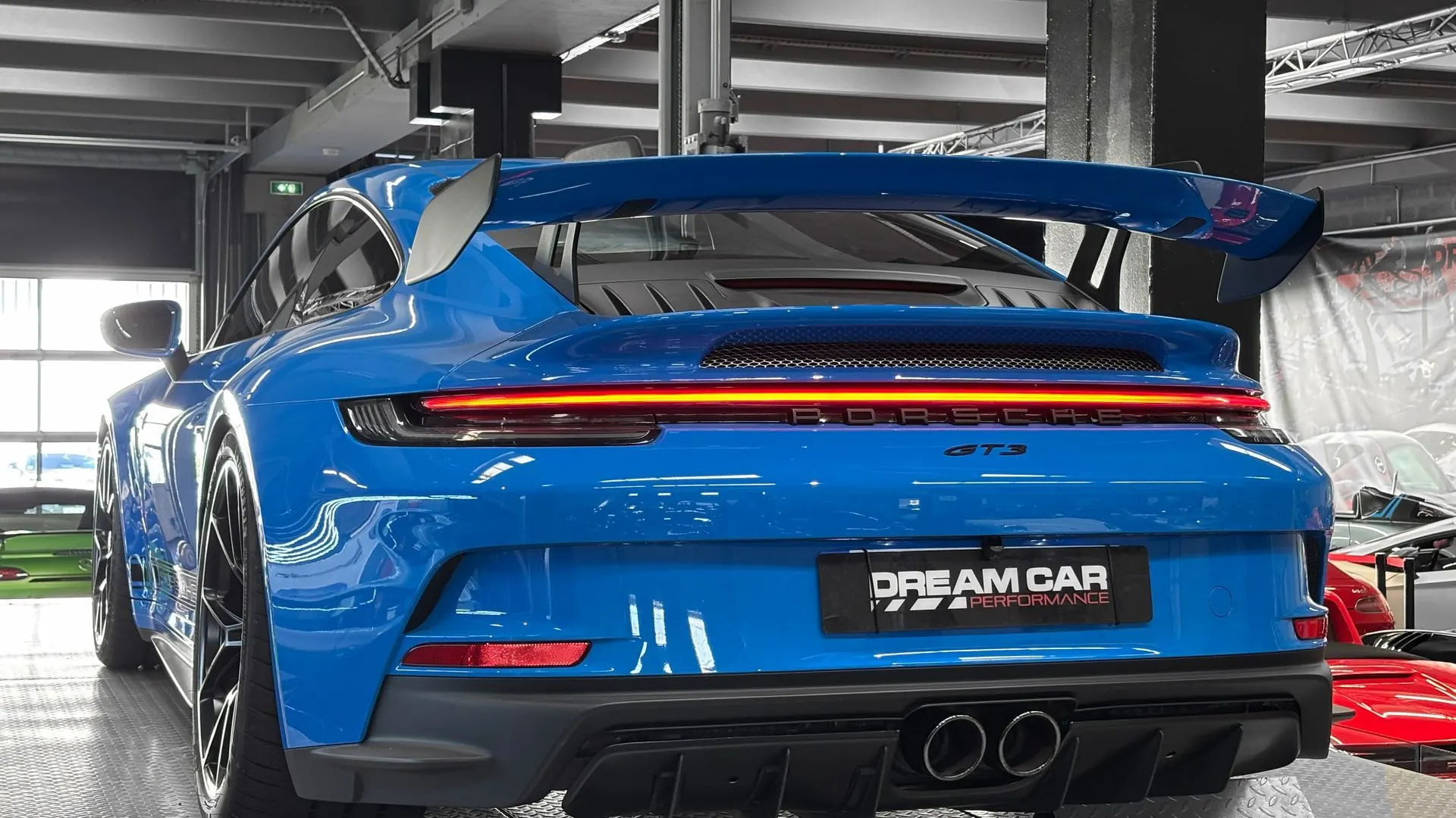 Porsche 992 — photo 9