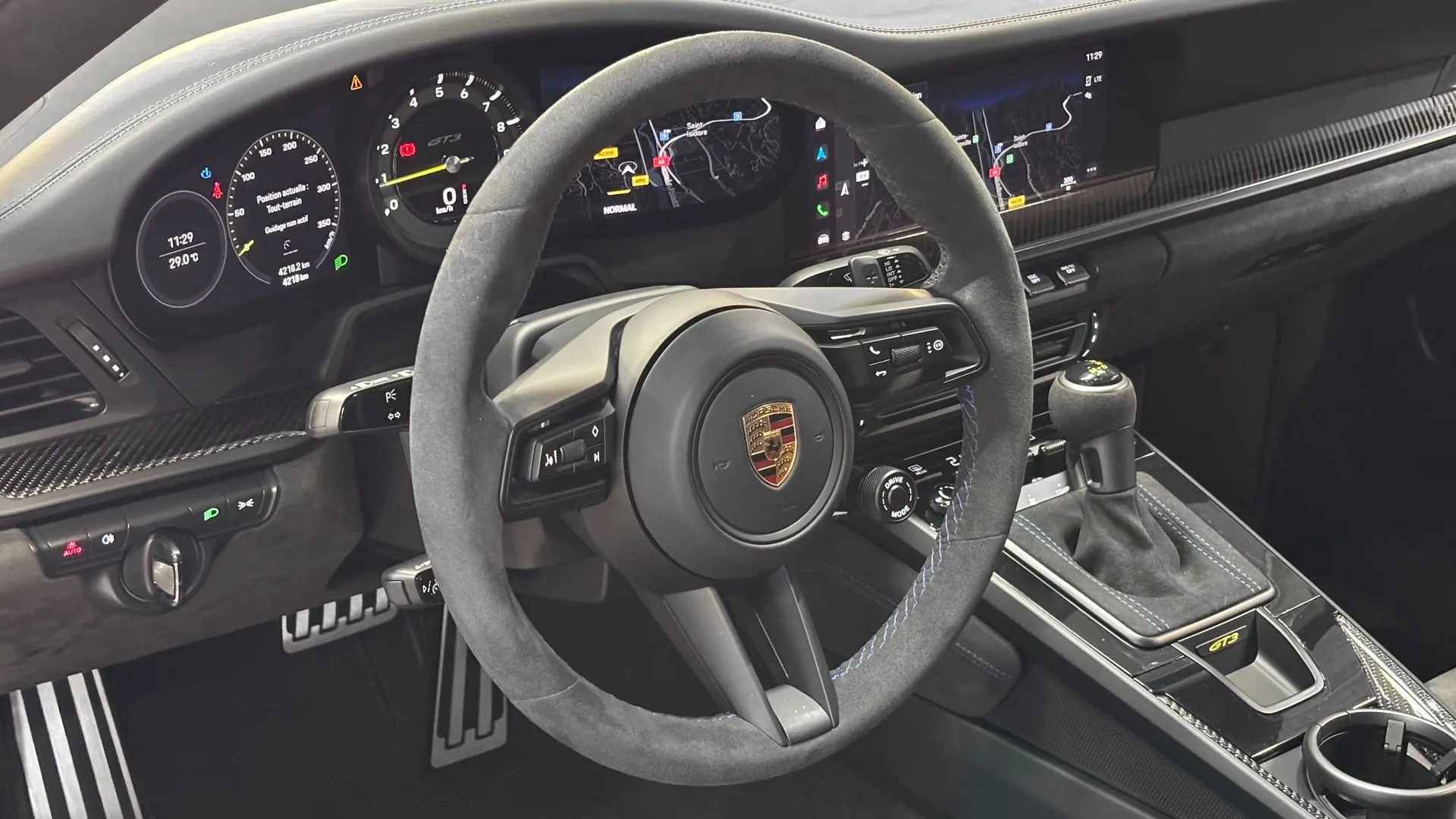 Porsche 992 — photo 12
