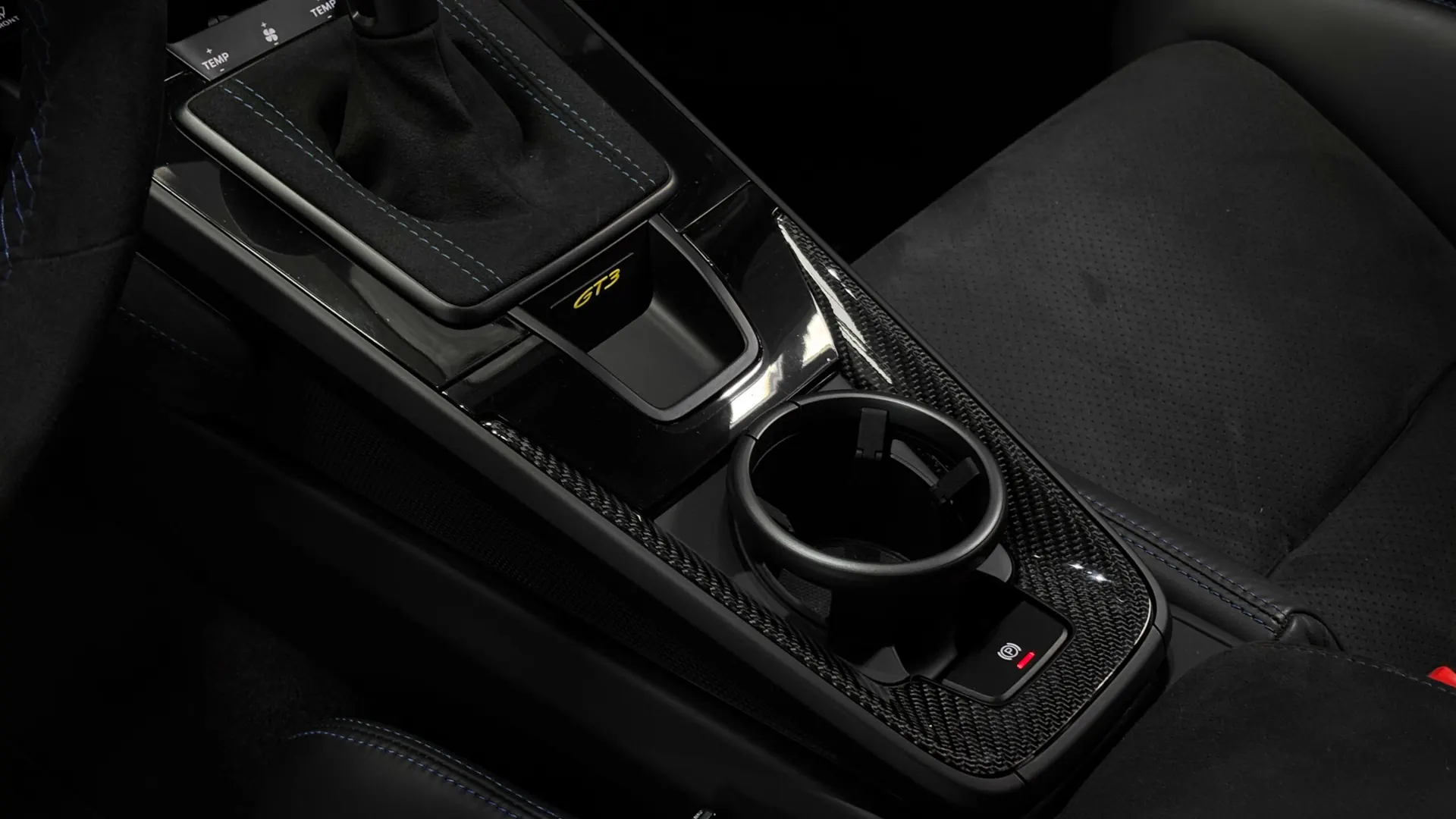 Porsche 992 — photo 21