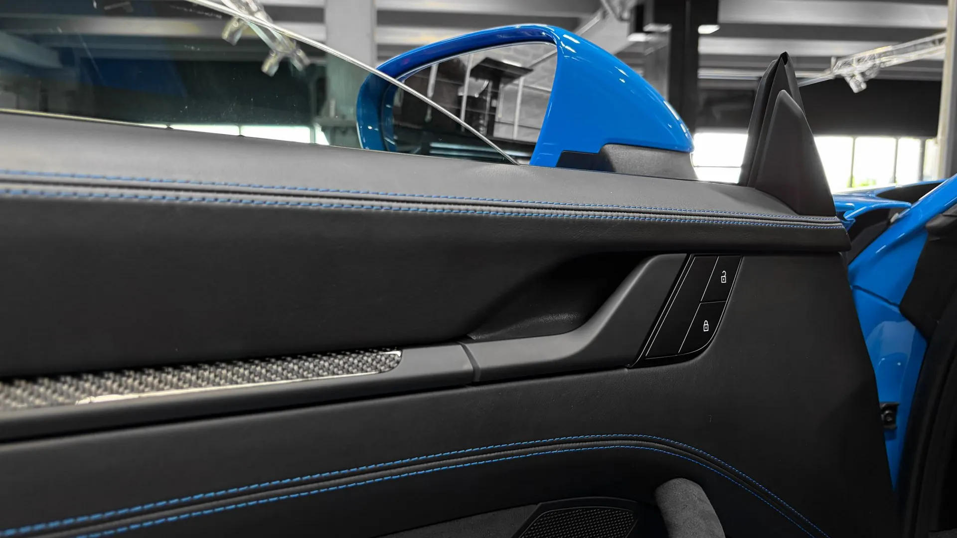 Porsche 992 — photo 14