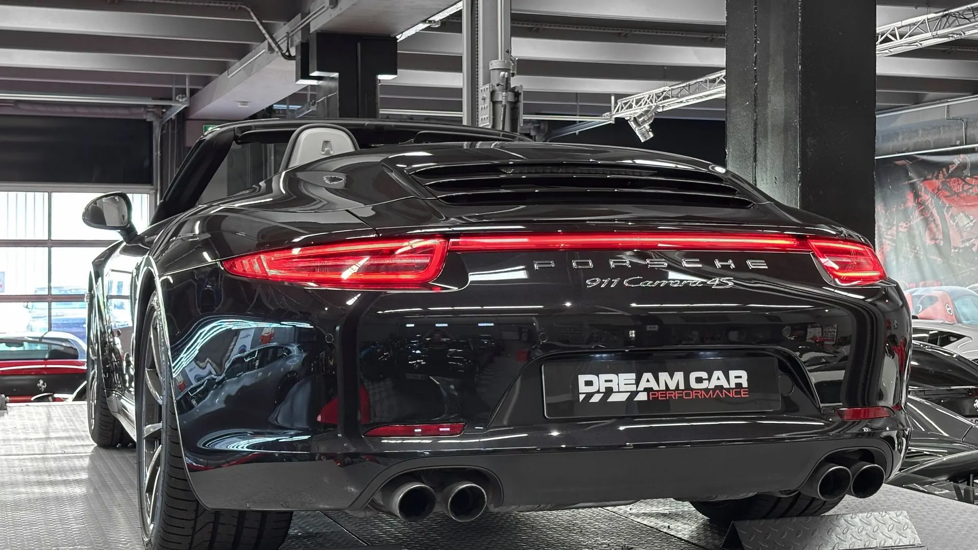 Porsche 991.1 — photo 8