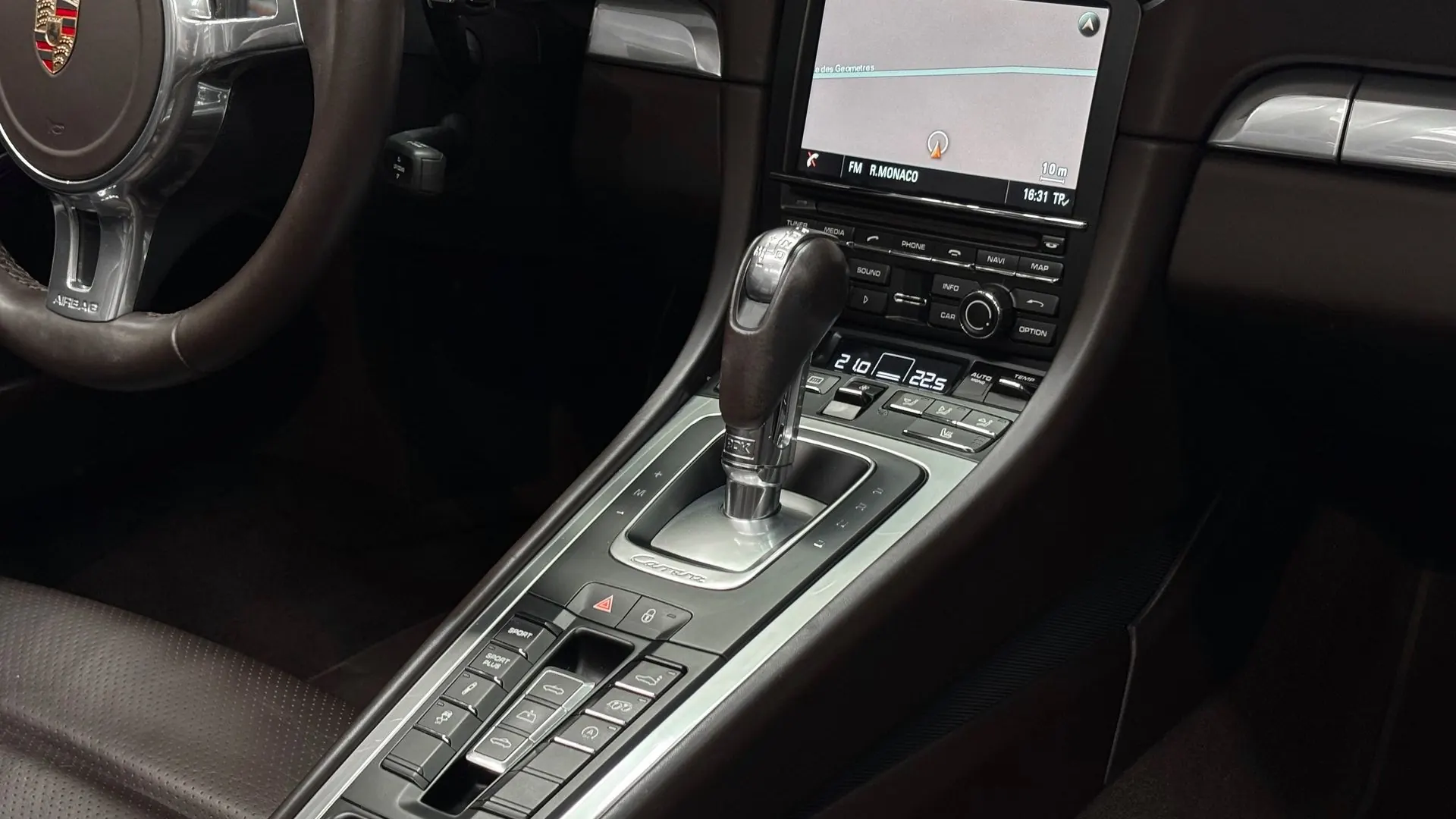 Porsche 991.1 — photo 20