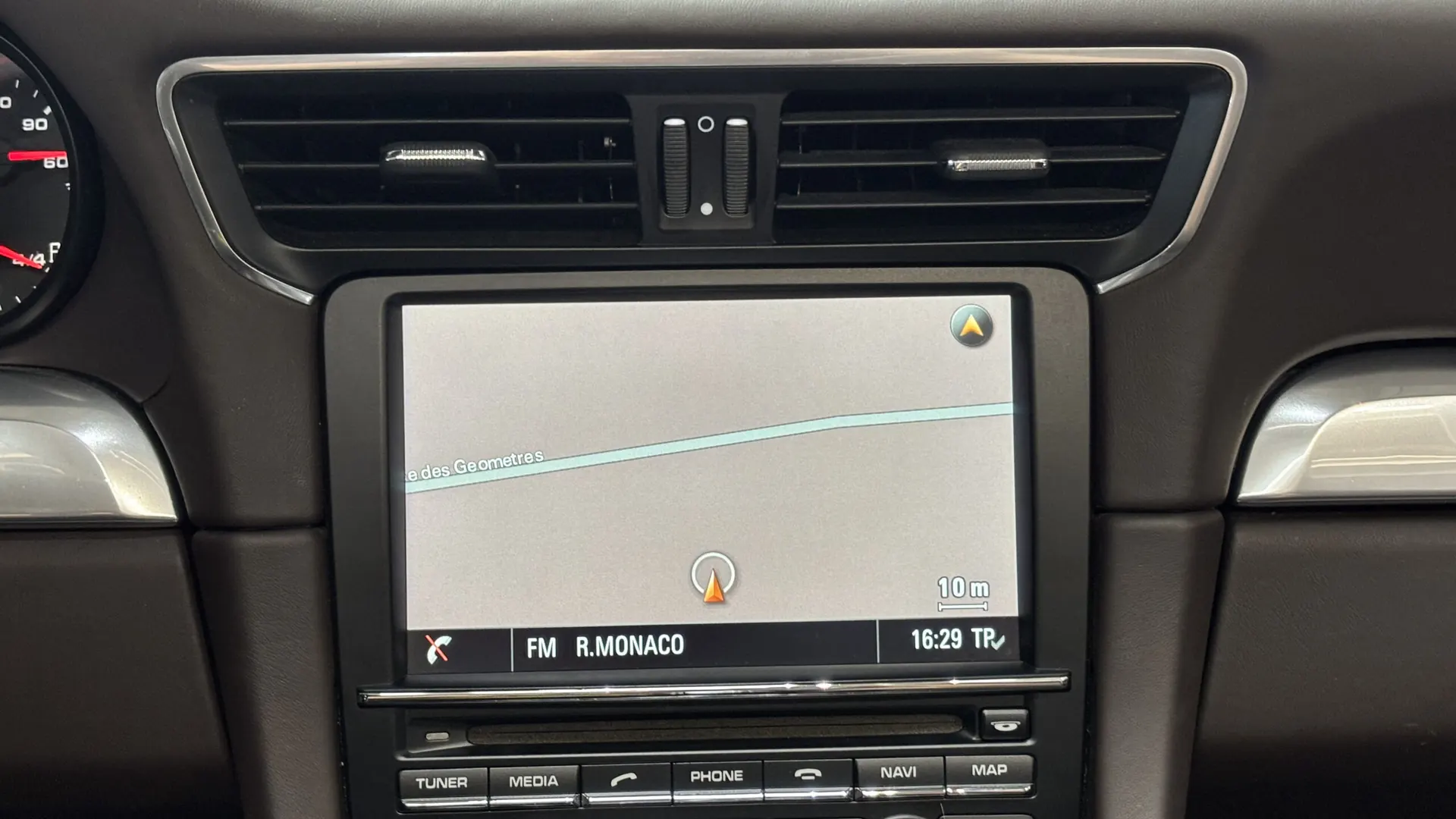 Porsche 991.1 — photo 17