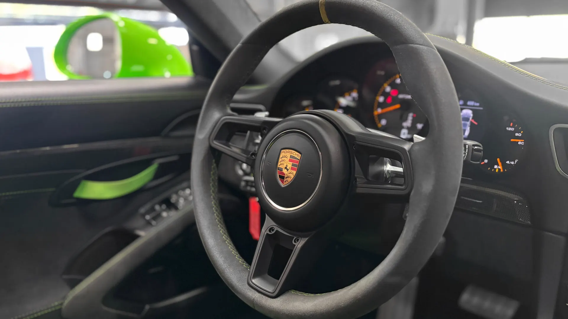 Porsche 991 — photo 36
