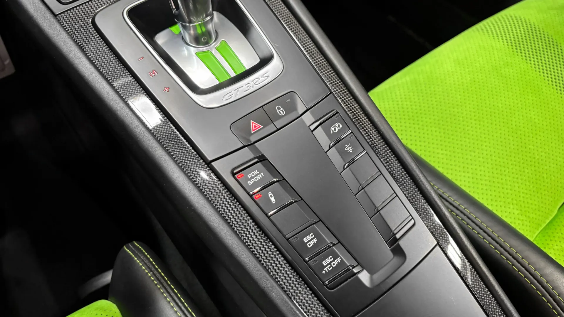 Porsche 991 — photo 39