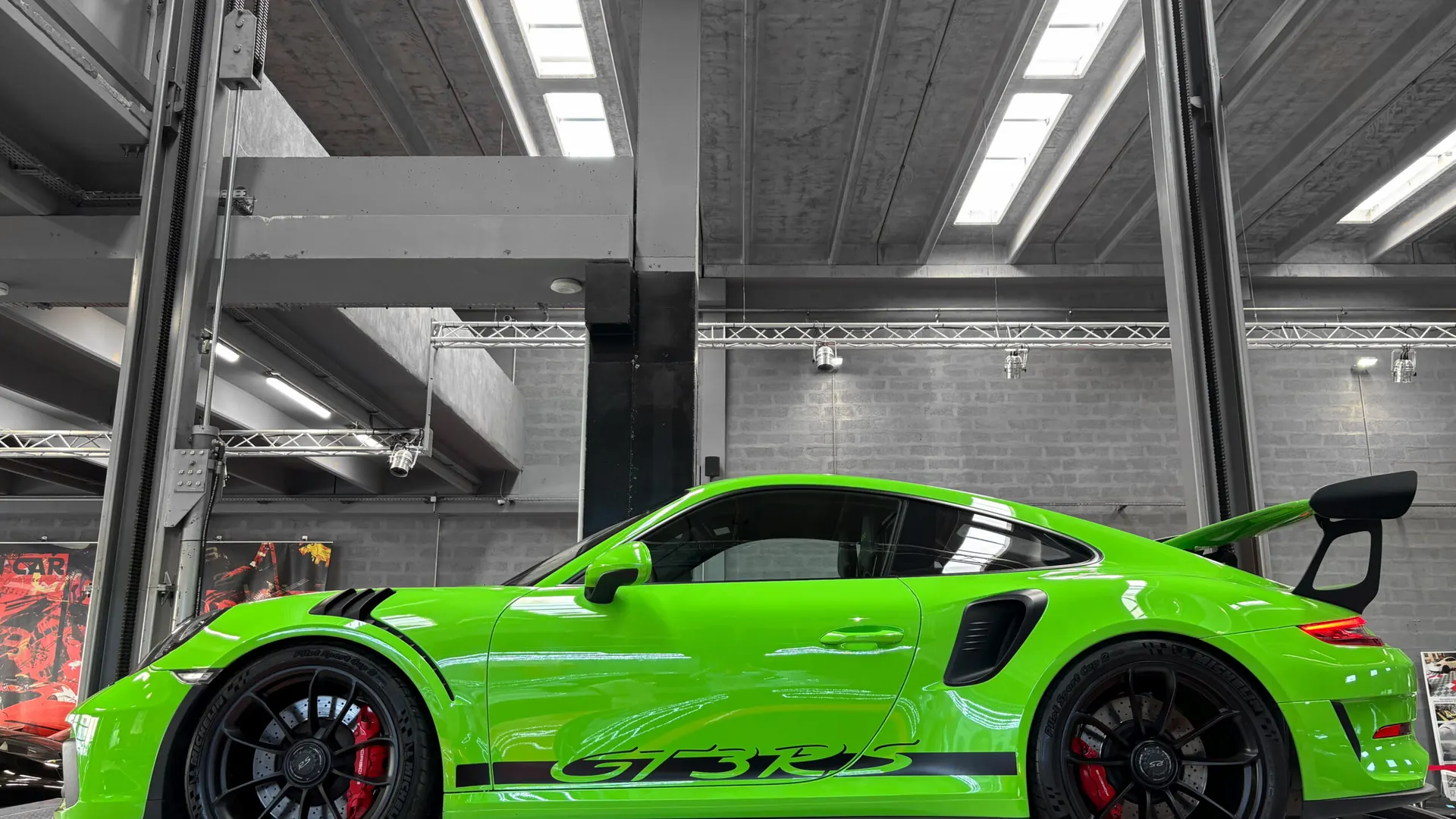 Porsche 991 — photo 9