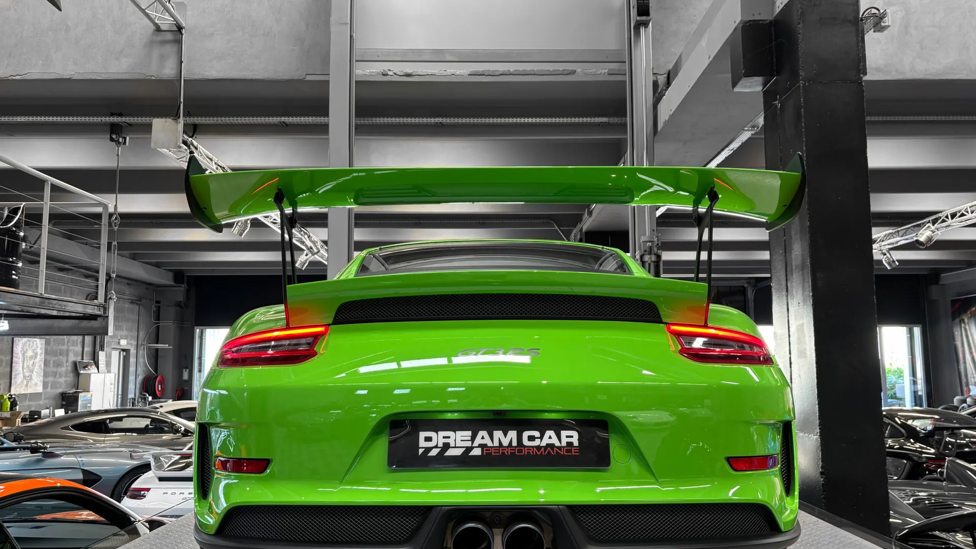 Porsche 991 — photo 13