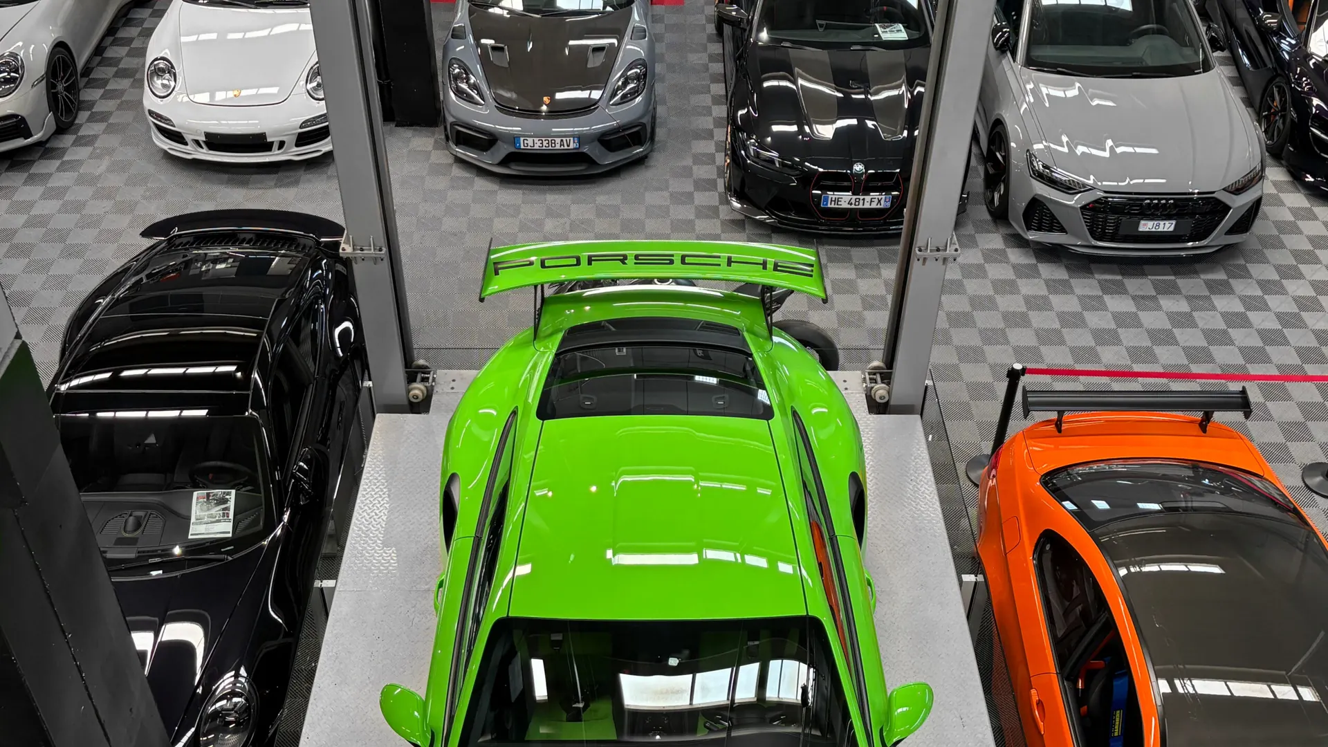 Porsche 991 — photo 22