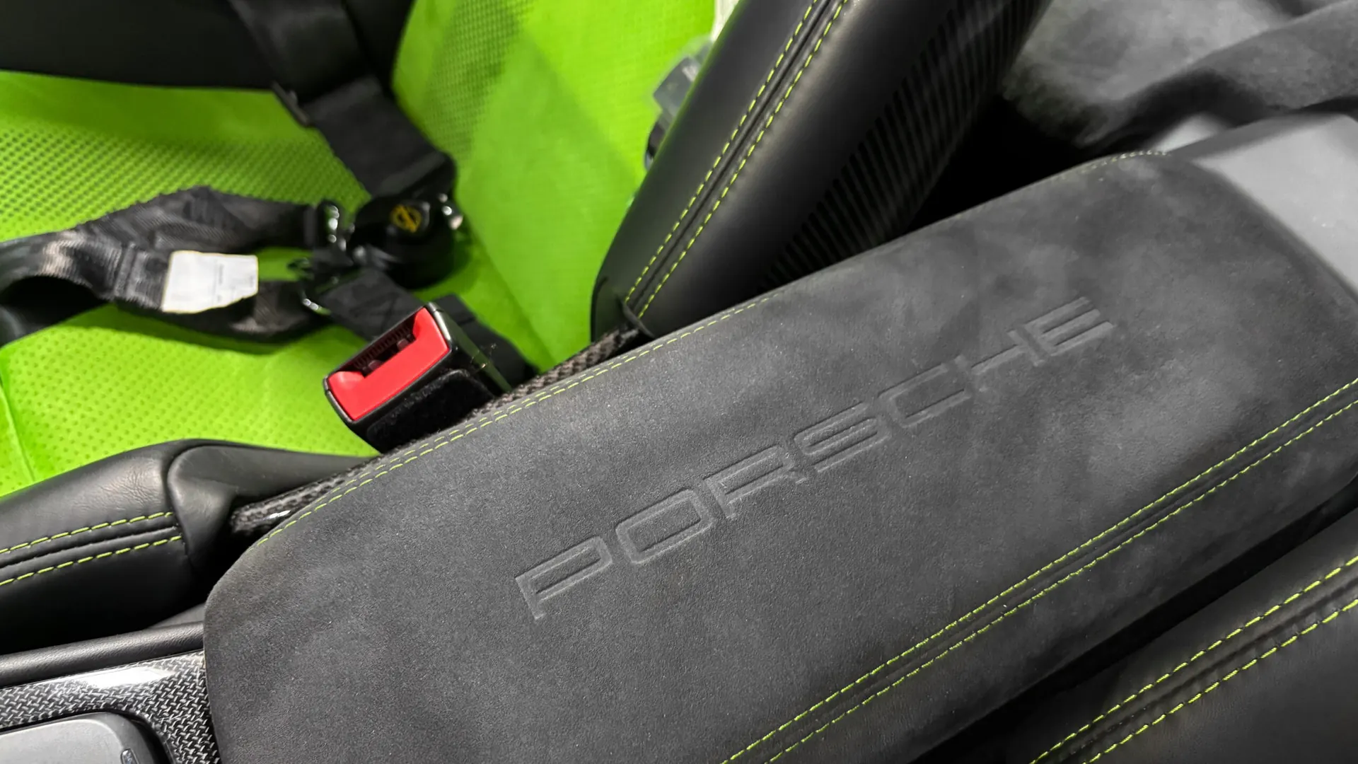 Porsche 991 — photo 43
