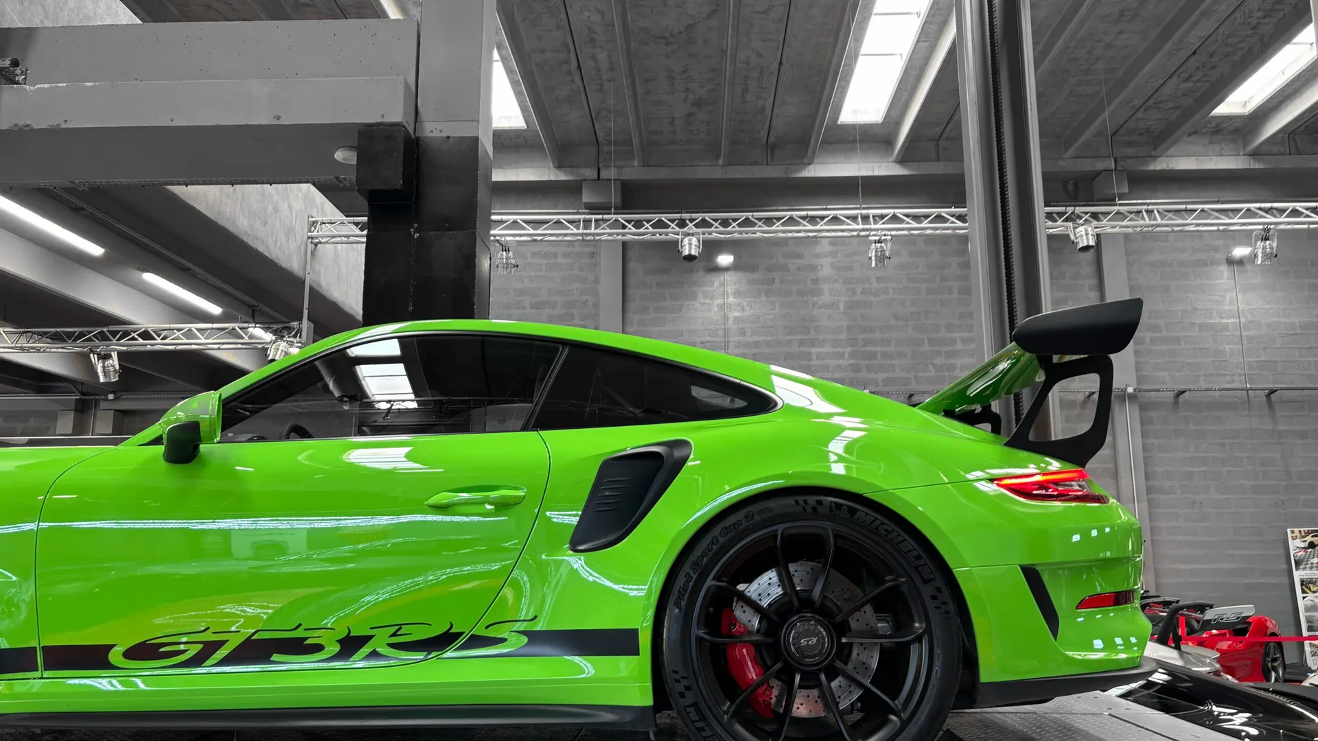 Porsche 991 — photo 10
