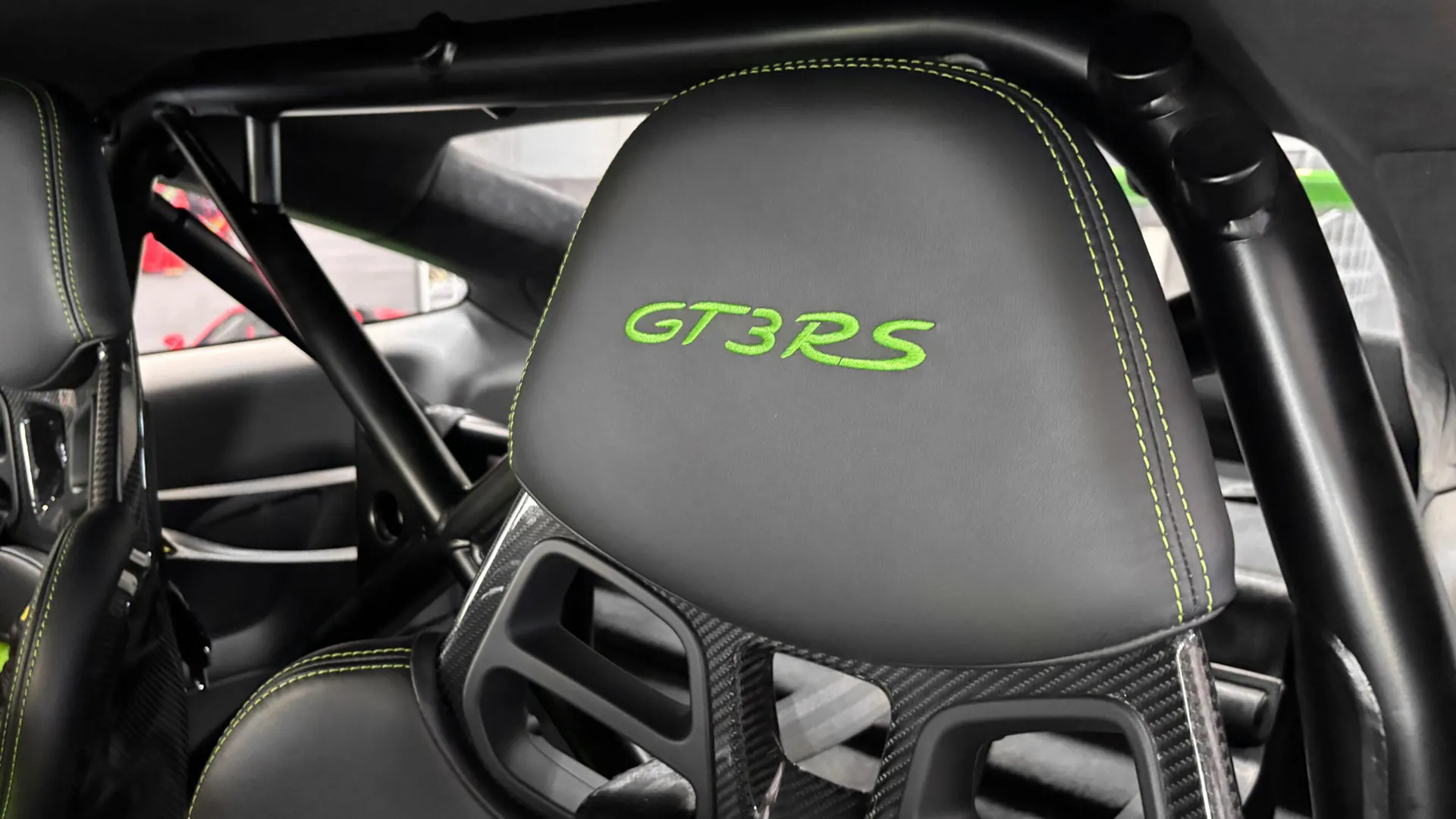 Porsche 991 — photo 33