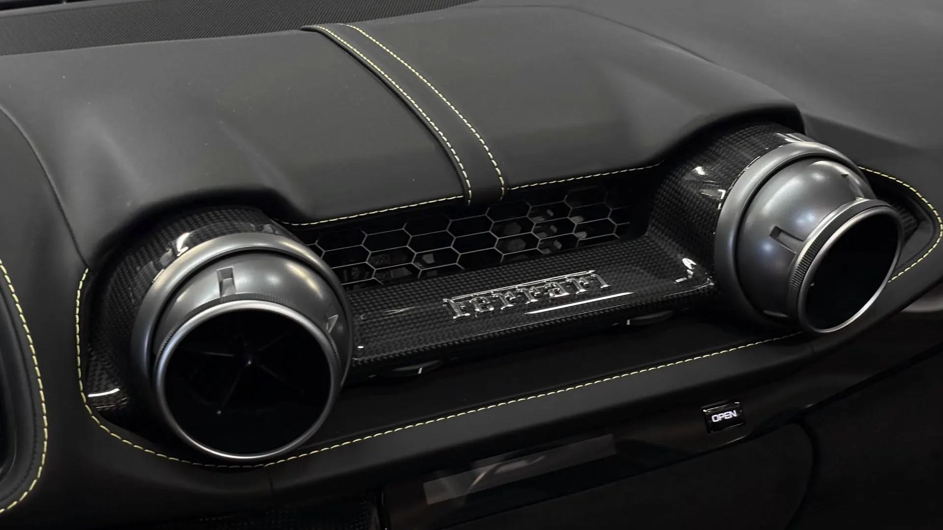 Ferrari 812 — photo 19