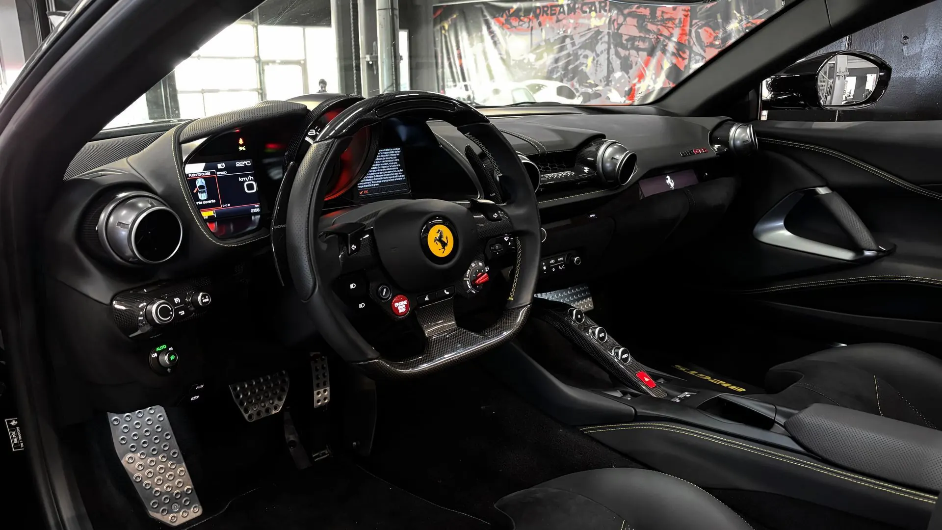 Ferrari 812 — photo 12