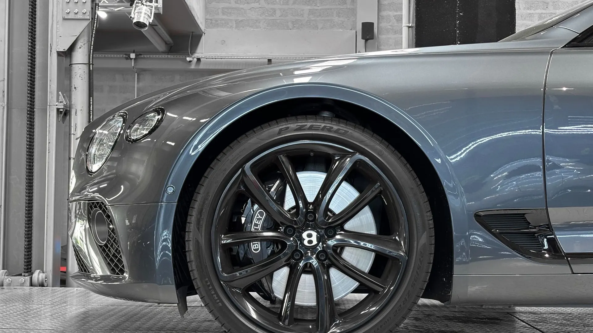 Bentley Continental — photo 7