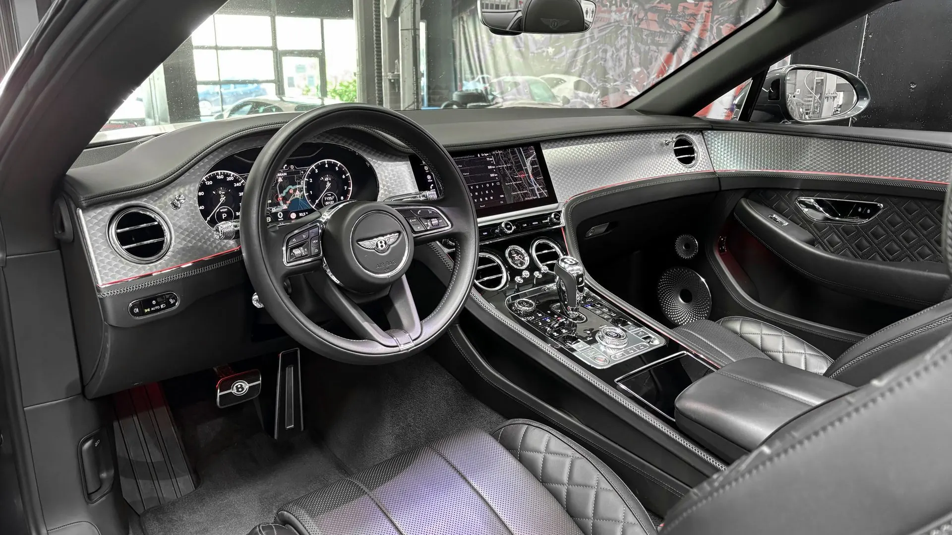 Bentley Continental — photo 12