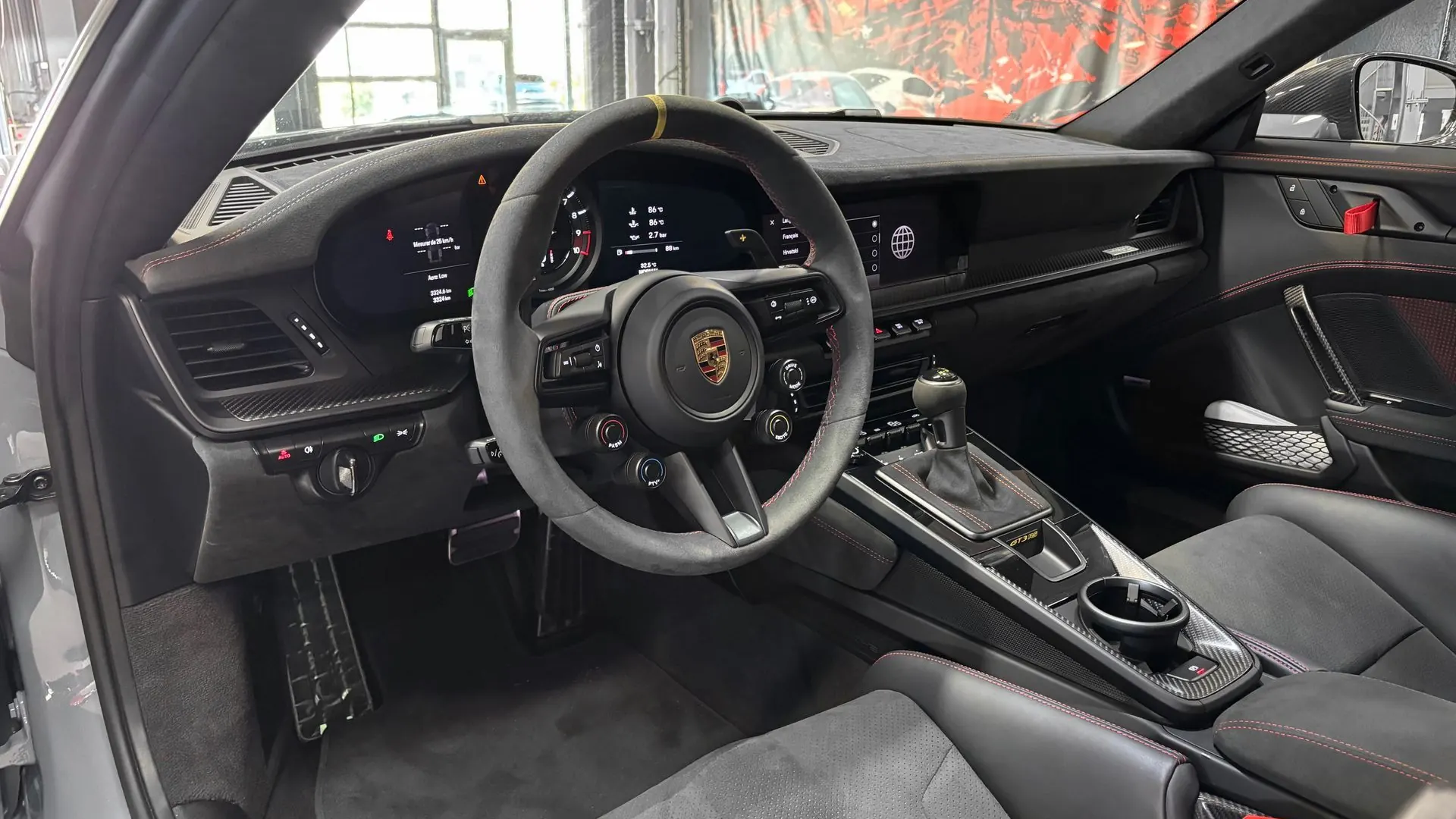 Porsche 911 — photo 11
