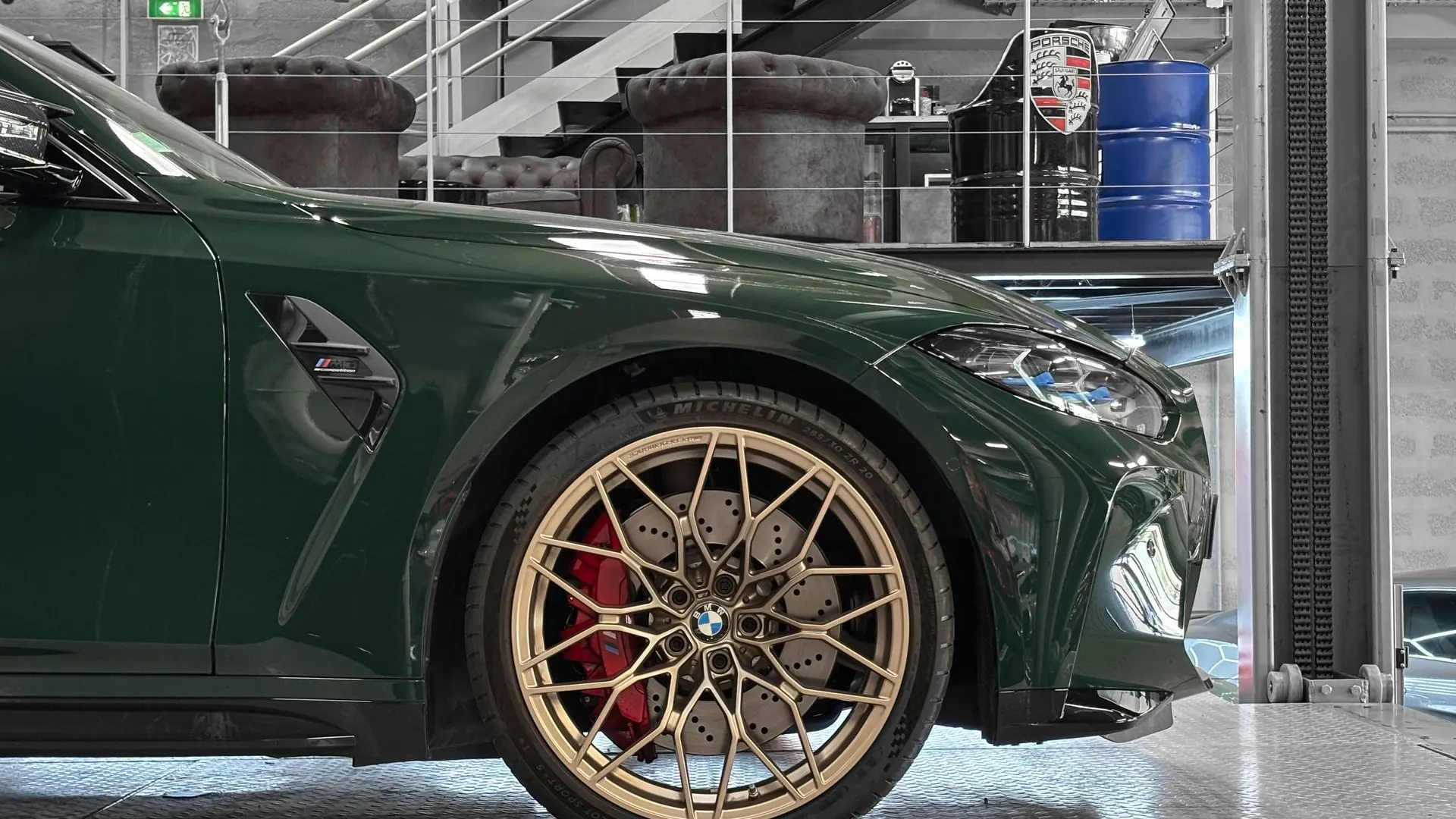 BMW M3 — photo 7
