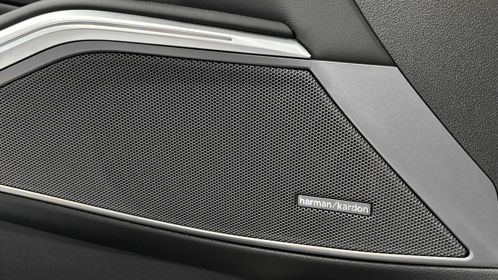 BMW M3 — photo 15