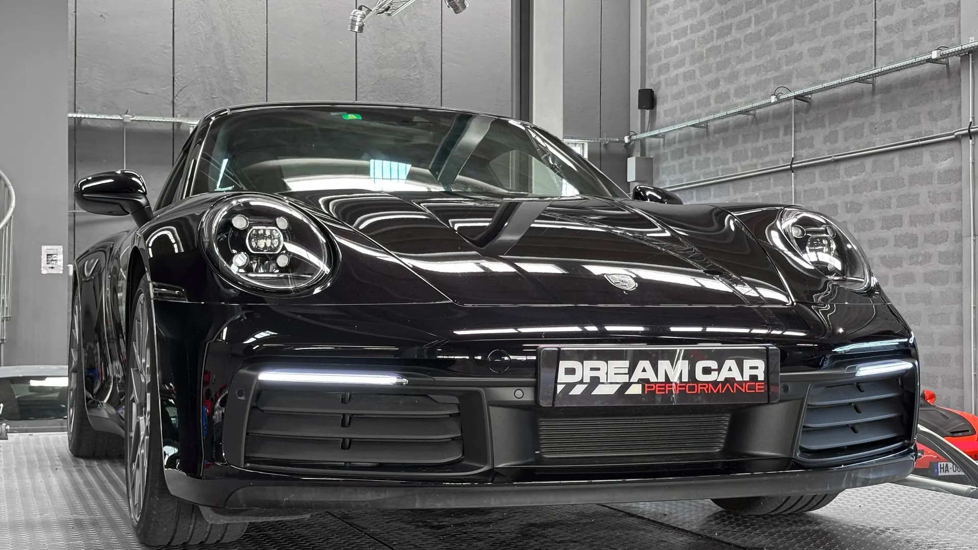 Porsche 992 — photo 5