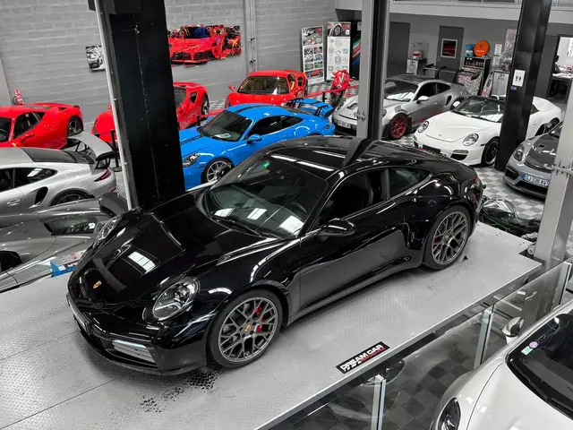Porsche 992