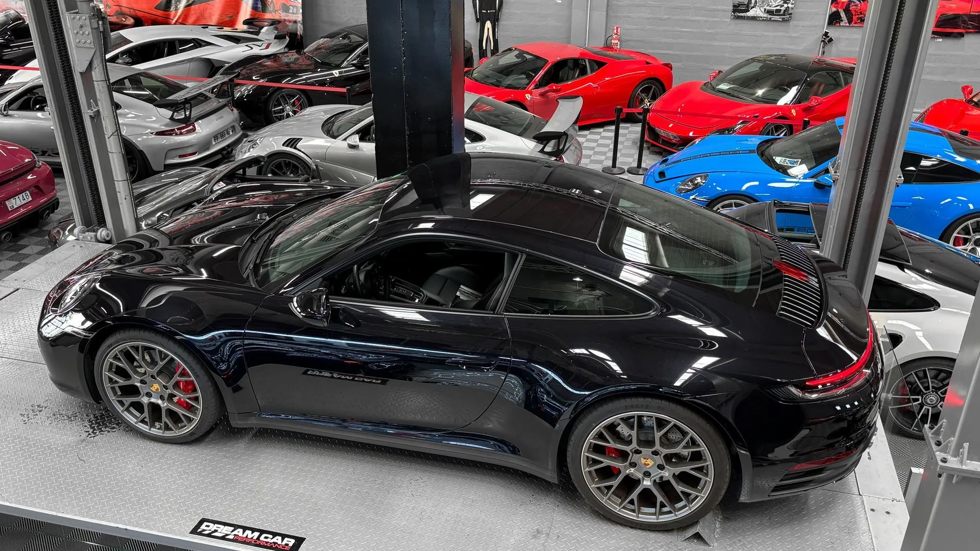 Porsche 992 — photo 3
