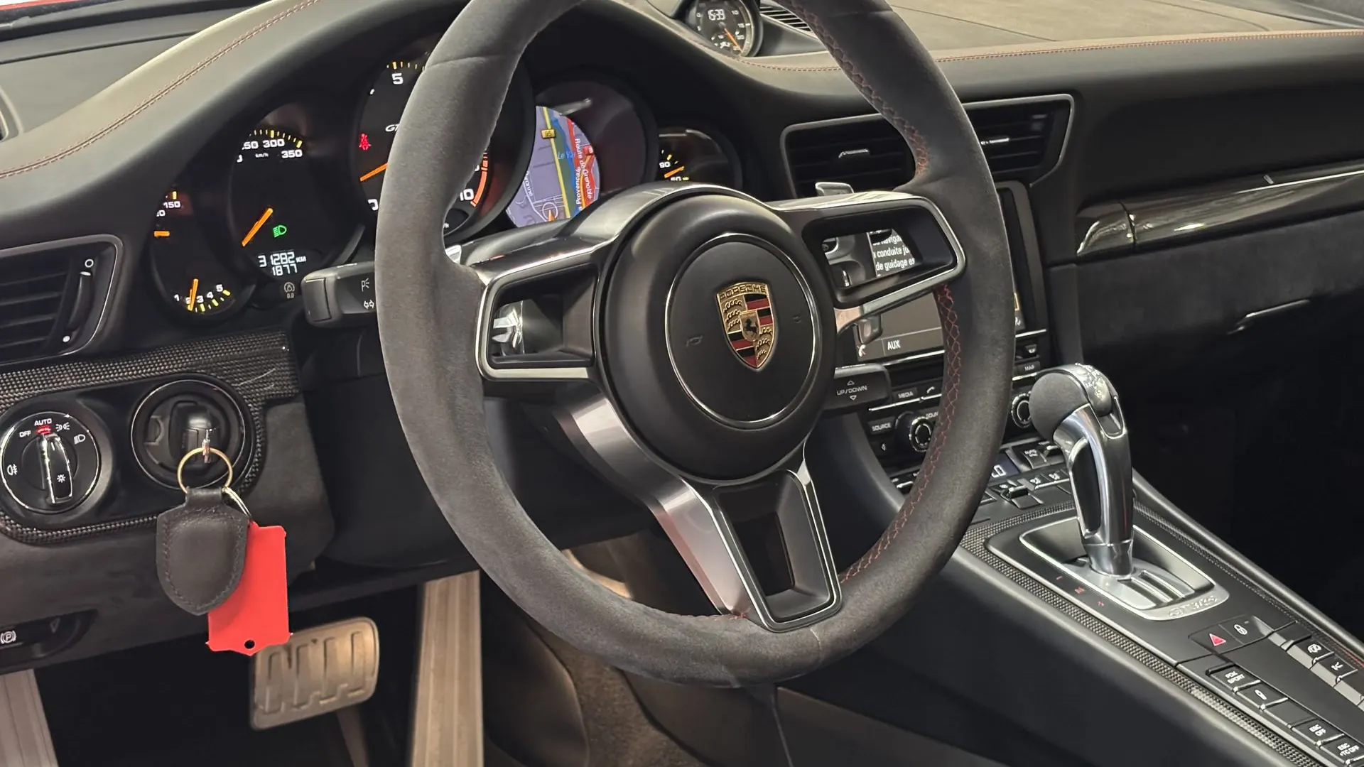 Porsche 991 — photo 12