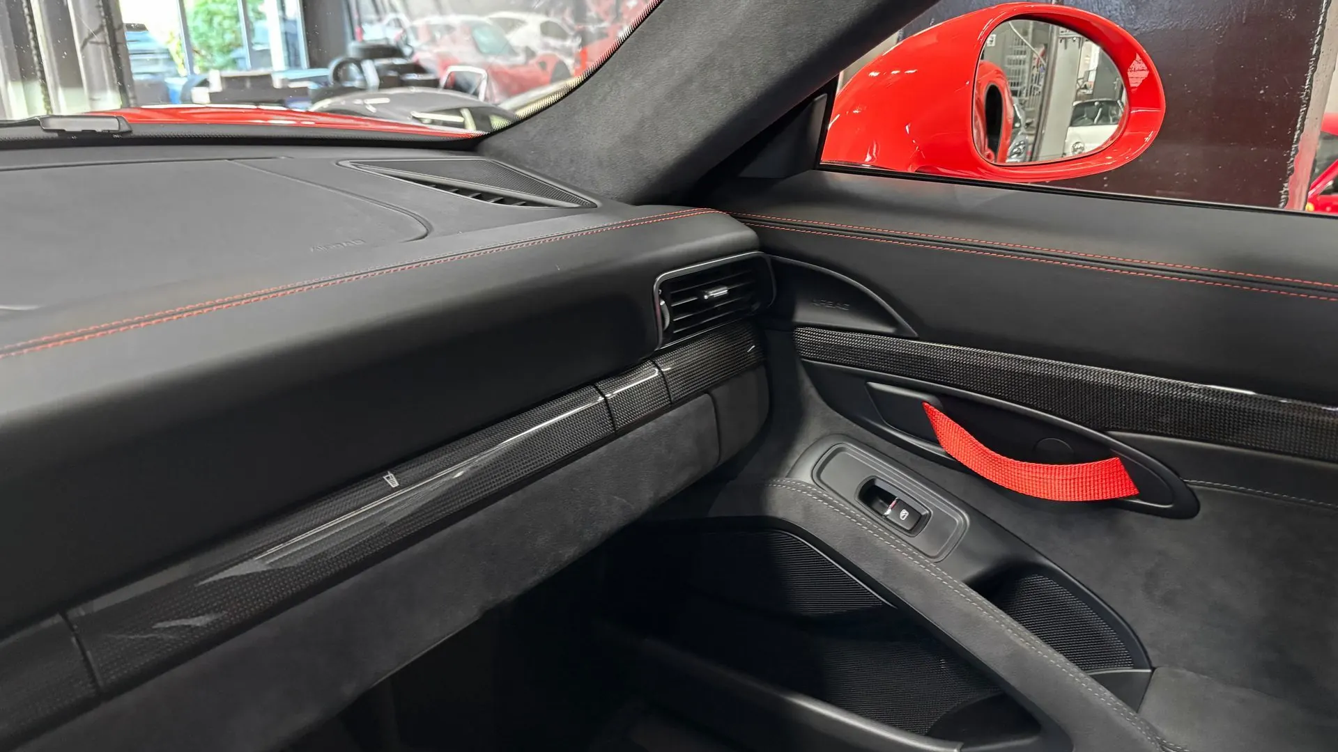 Porsche 991 — photo 15