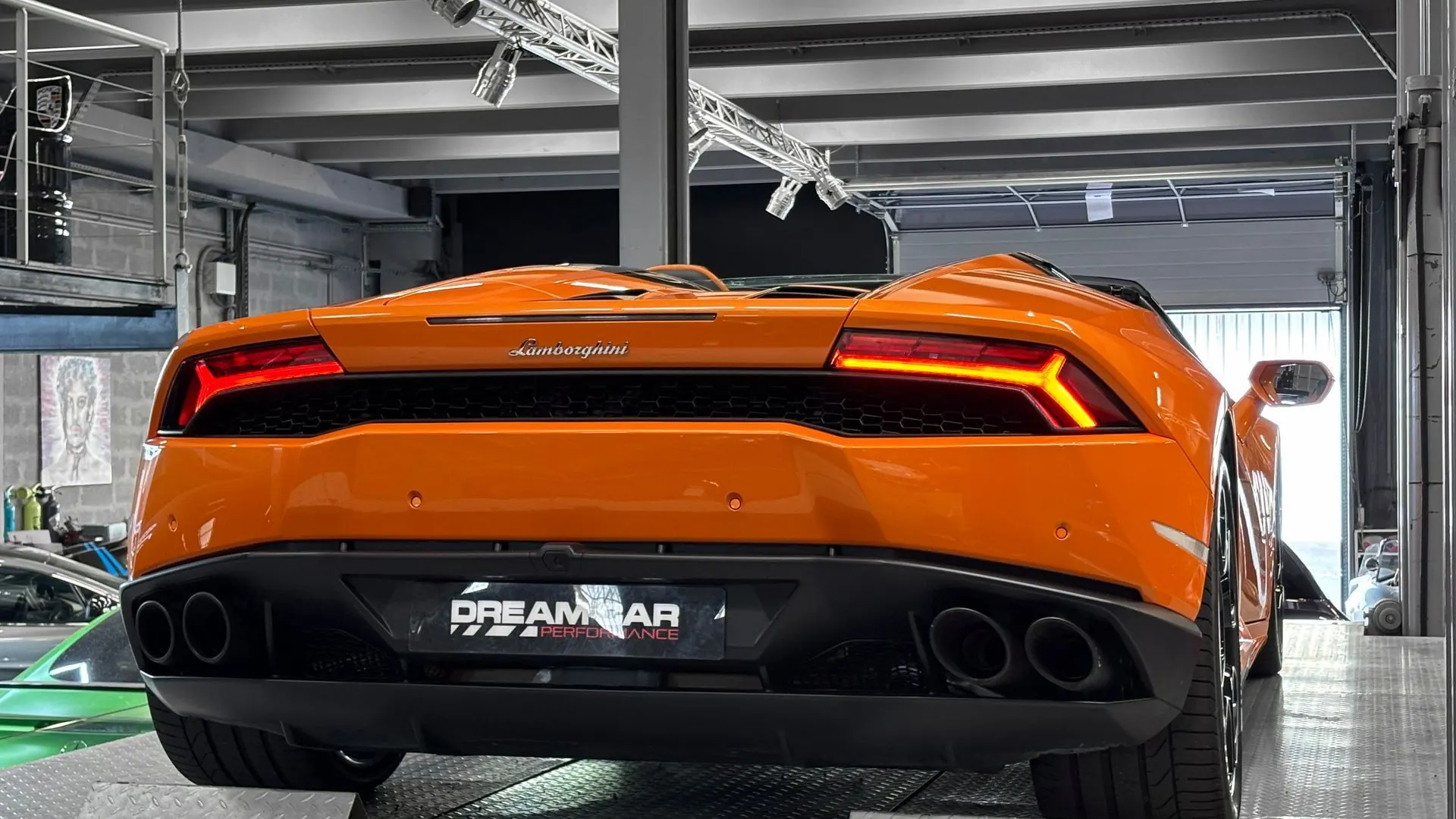 Lamborghini Huracan — photo 9