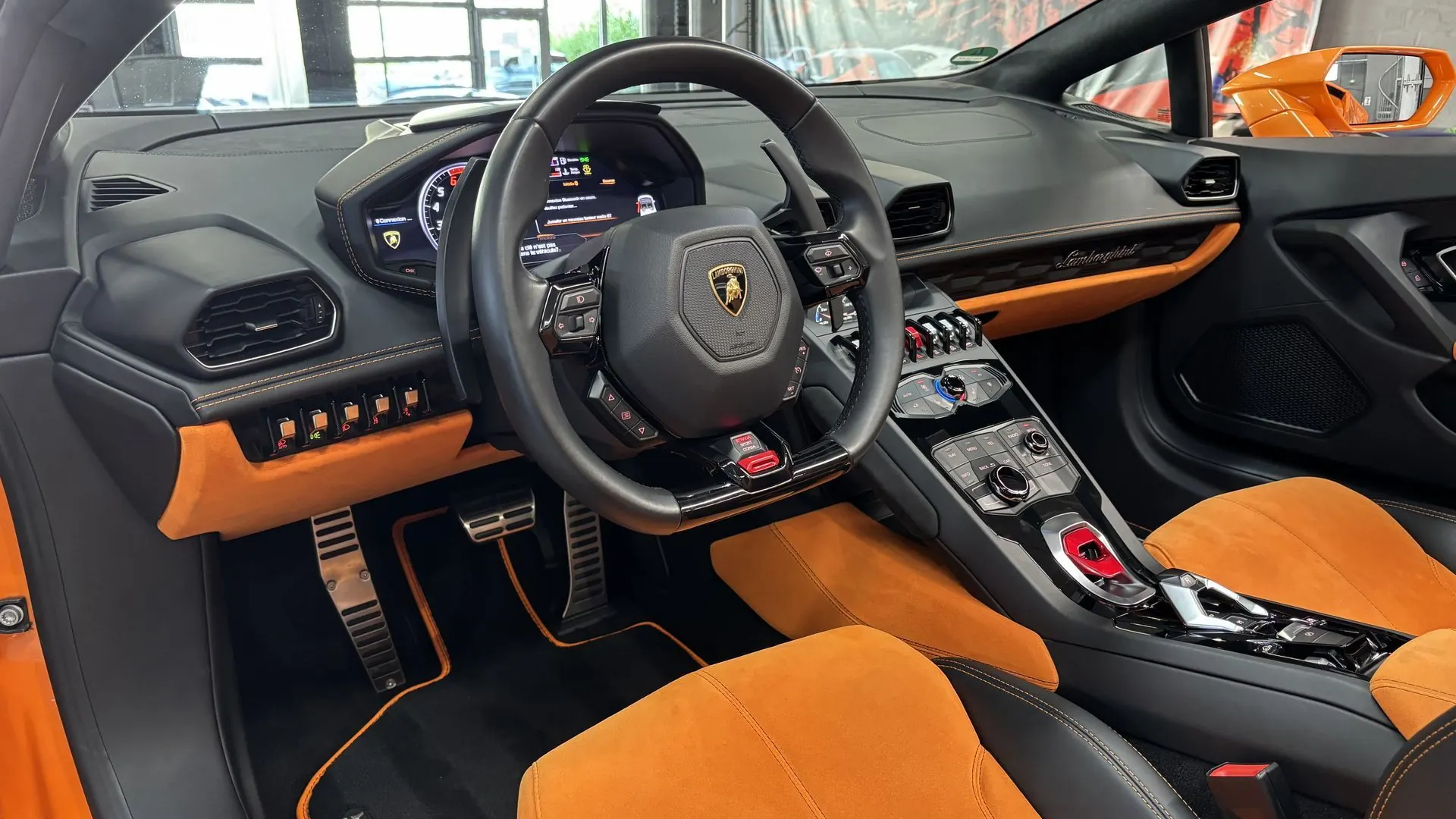 Lamborghini Huracan — photo 15