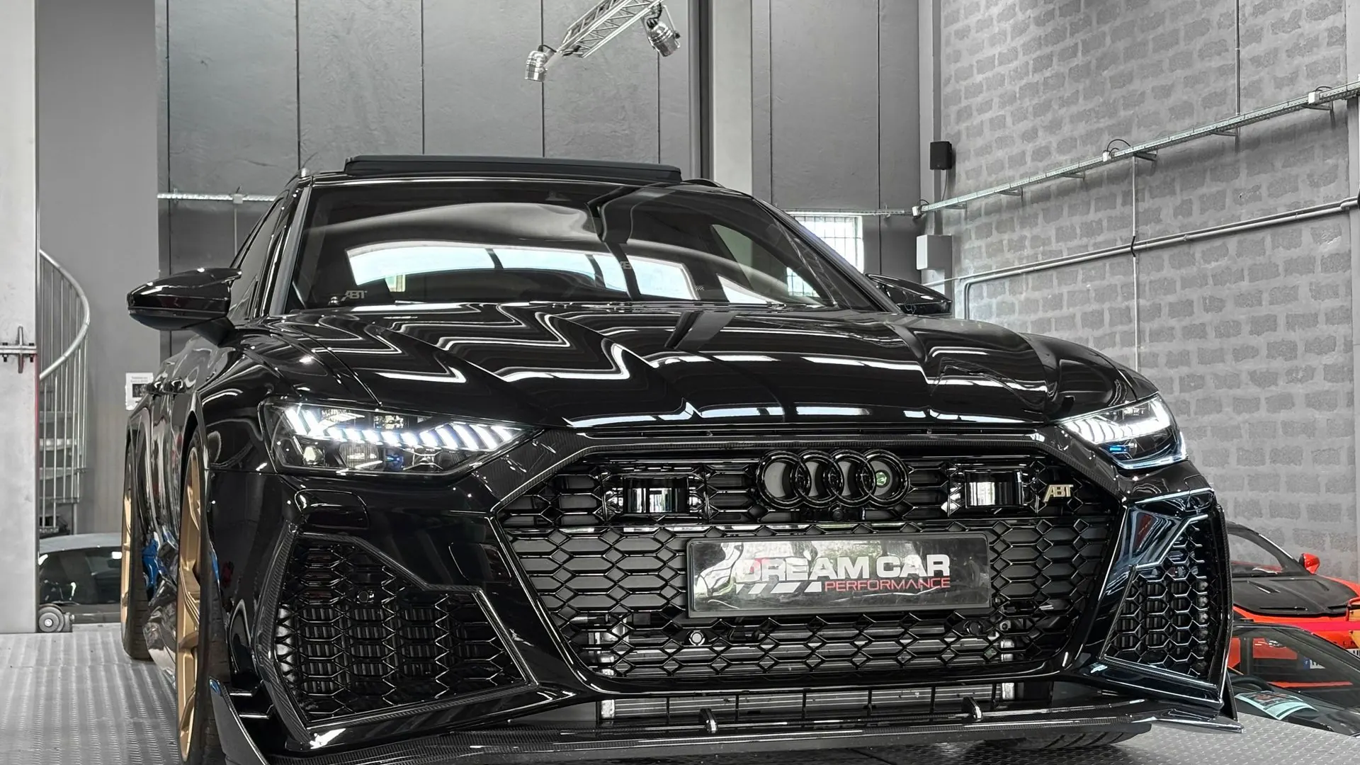Audi RS6 — photo 5