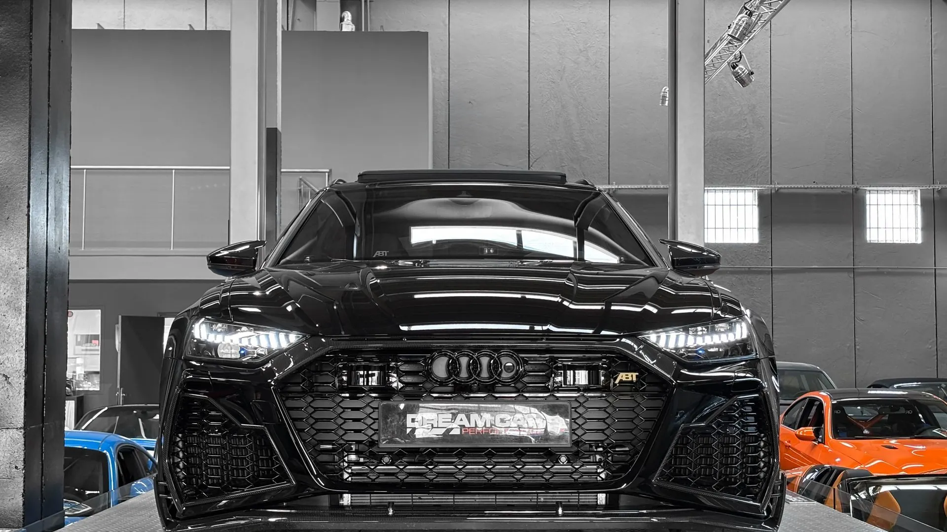 Audi RS6 — photo 6