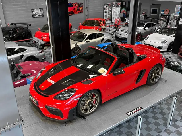 Porsche 718