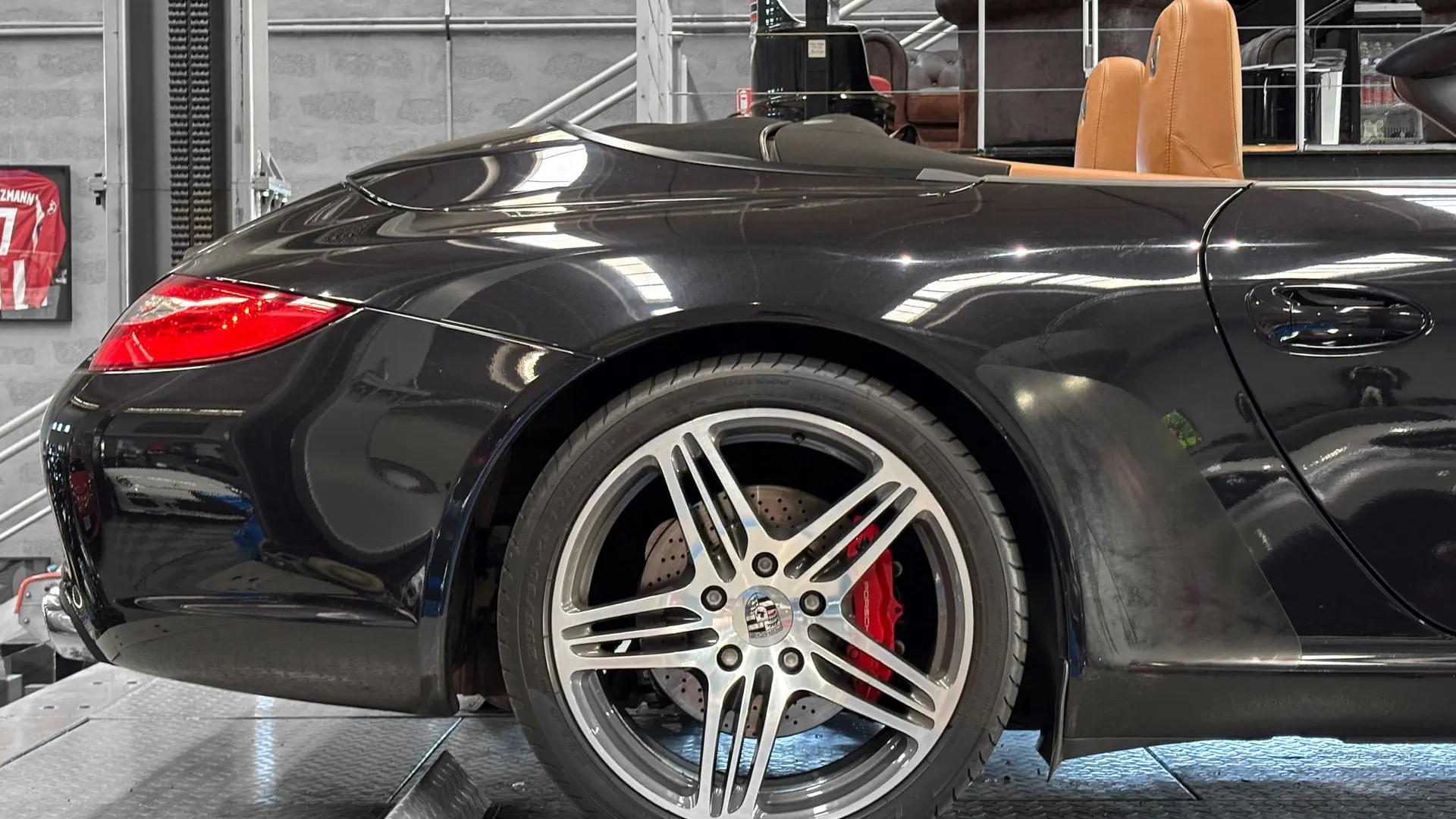 Porsche 997 — photo 7