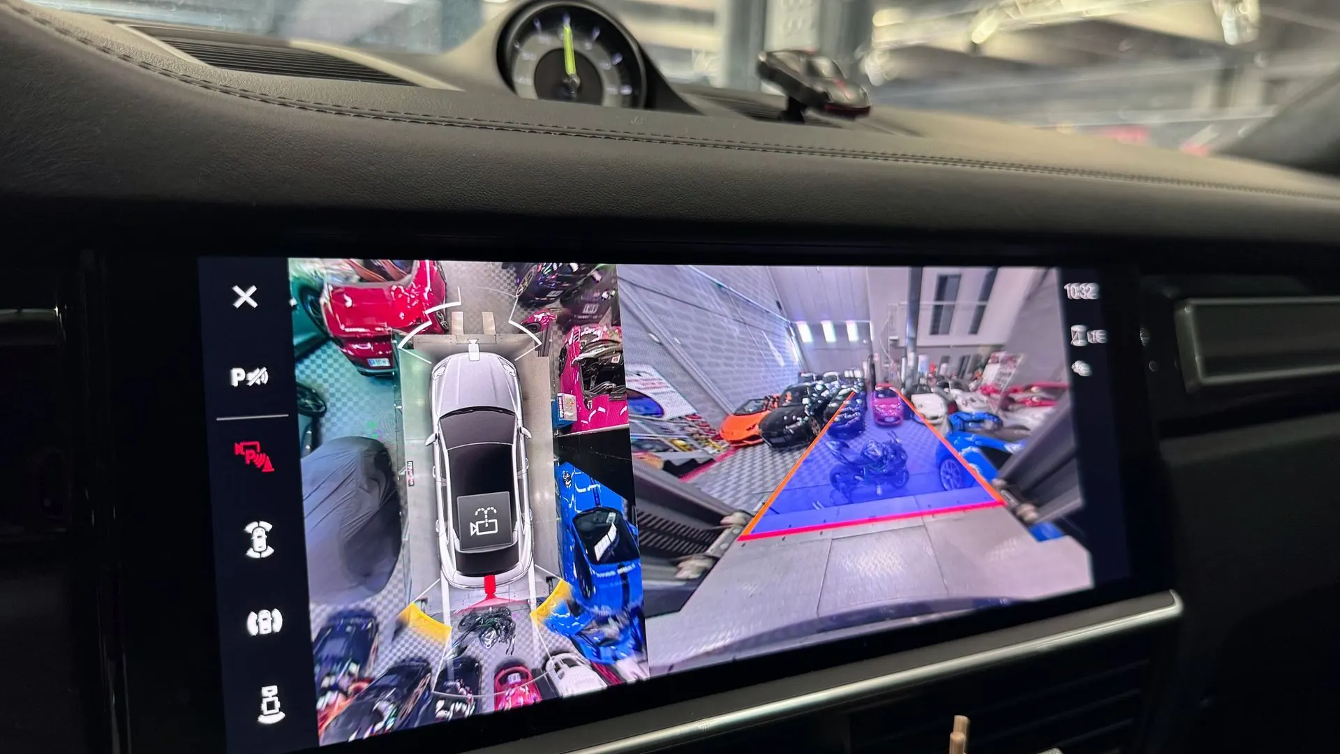 Porsche Cayenne — photo 15