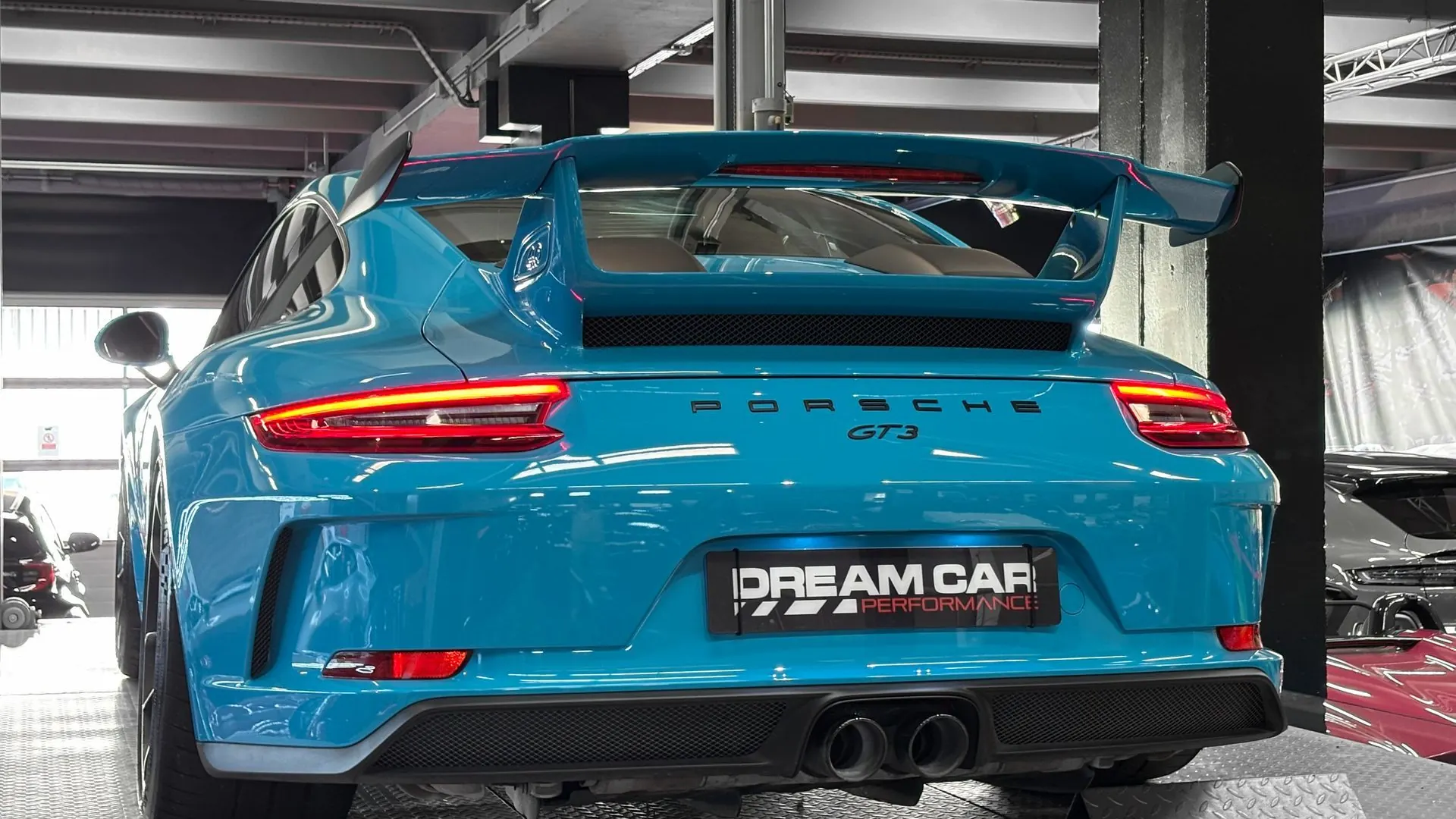 Porsche 991 — photo 10