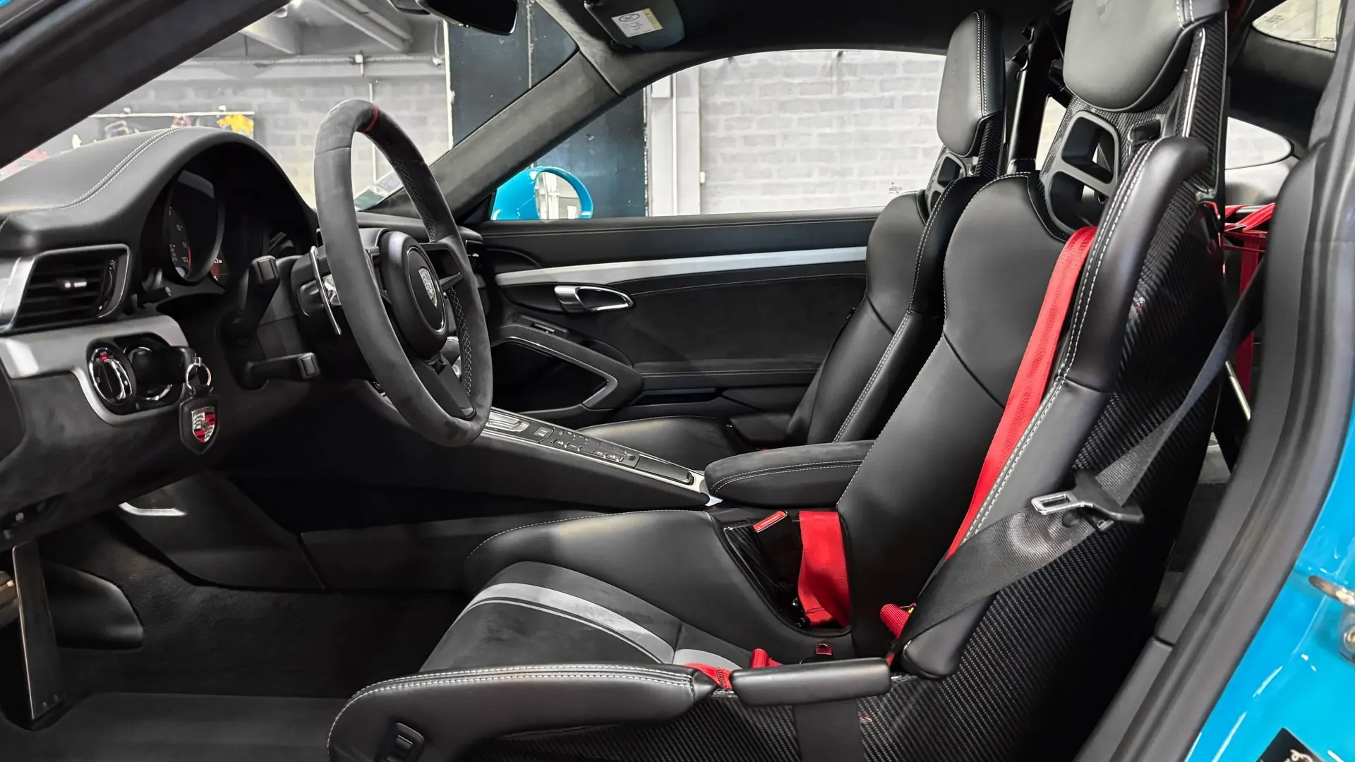 Porsche 991 — photo 17