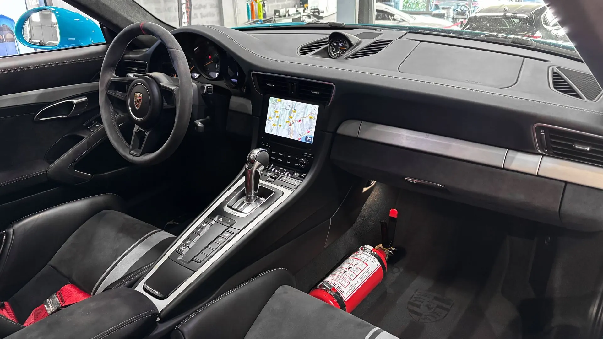 Porsche 991 — photo 16