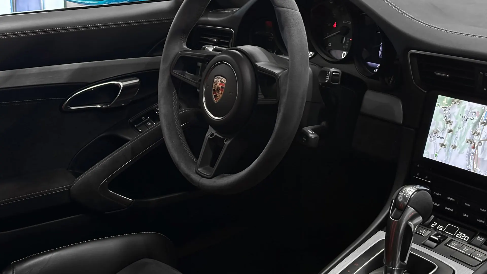 Porsche 991 — photo 20