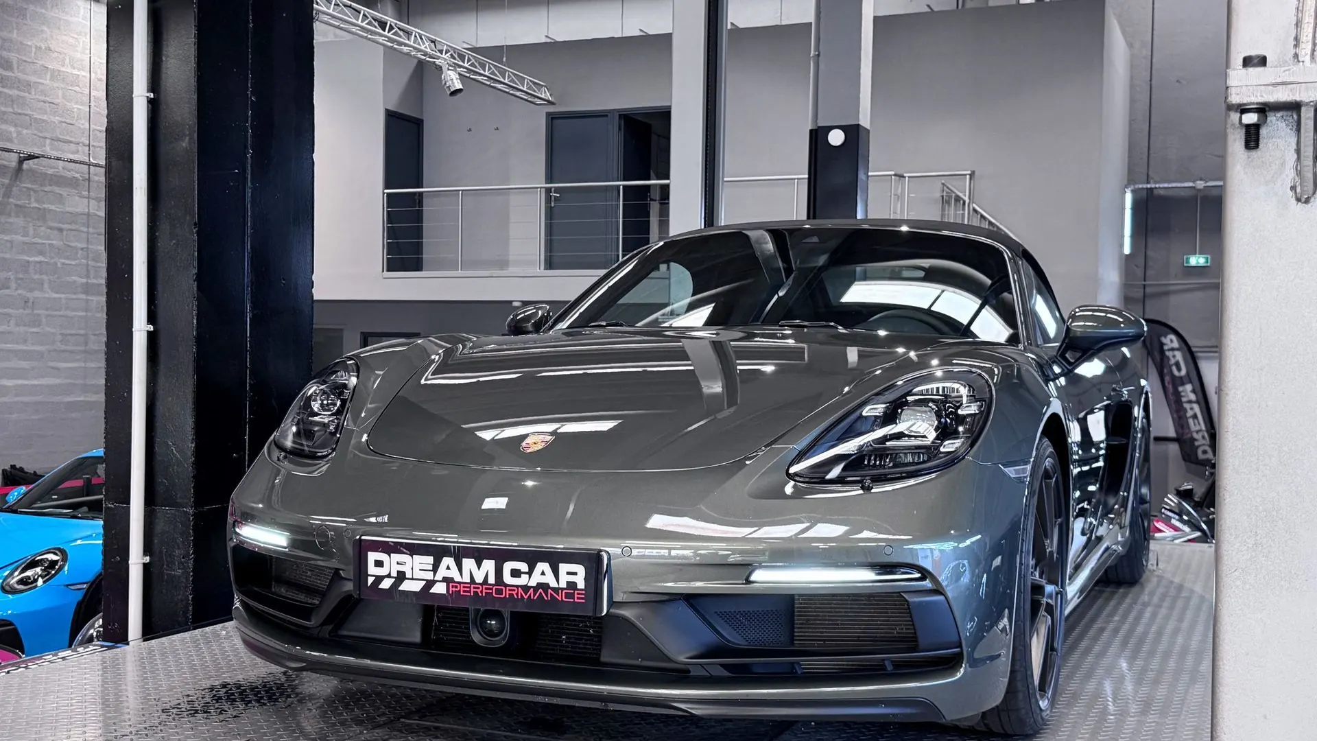 Porsche 718 — photo 2
