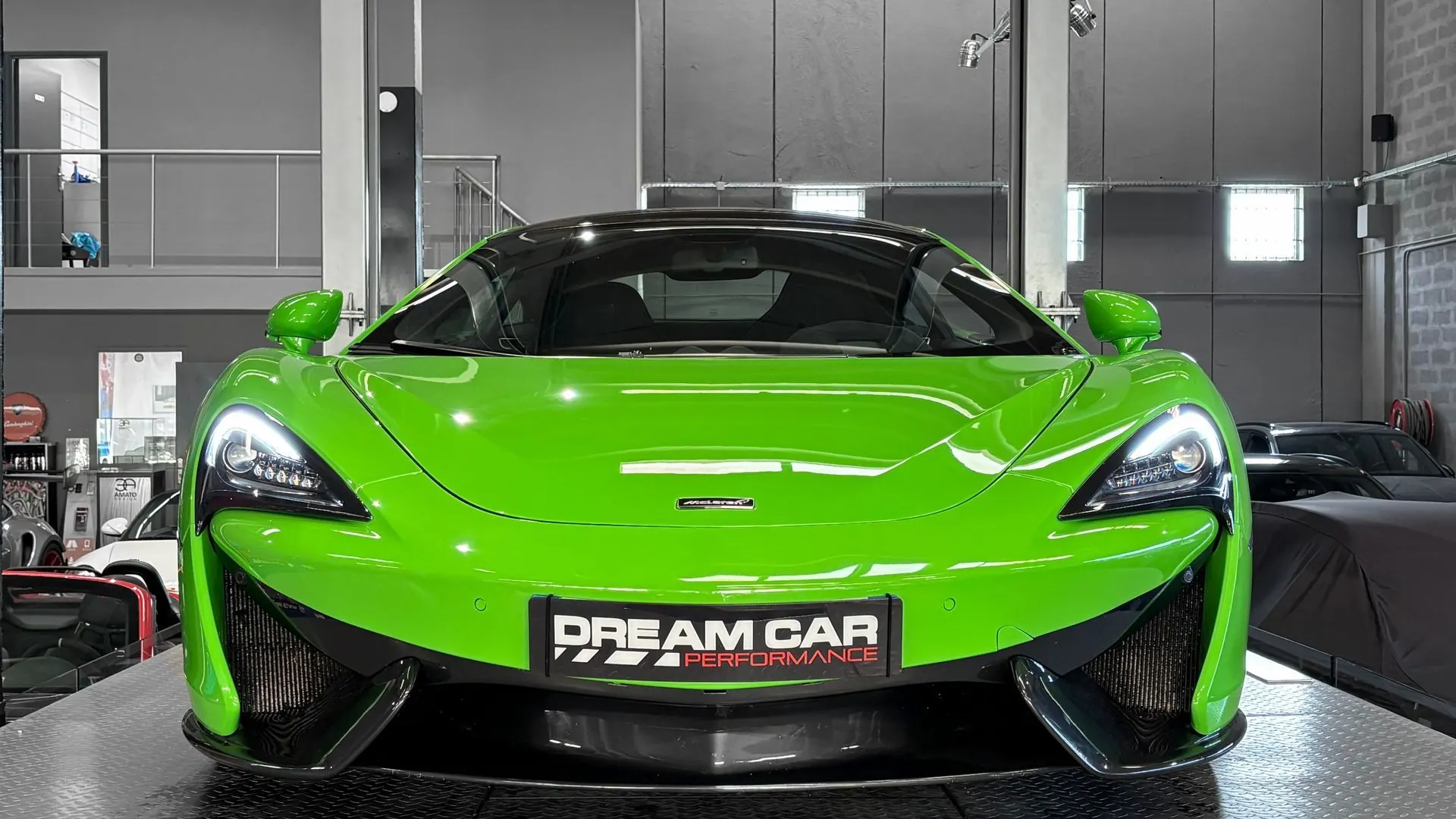 McLaren 570S — photo 7